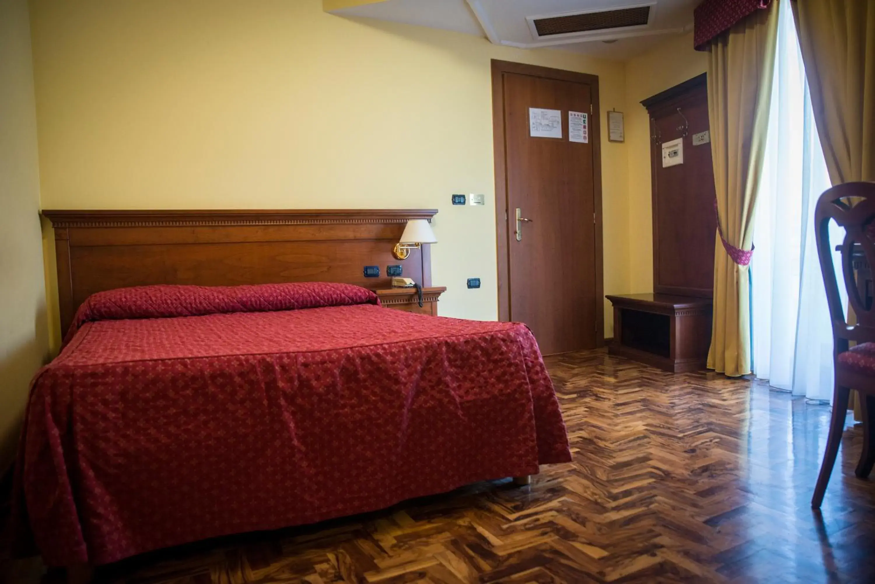 Deluxe Double Room in Albergo Ristorante Uliveto Deluxe Double Room in Albergo Ristorante Uliveto