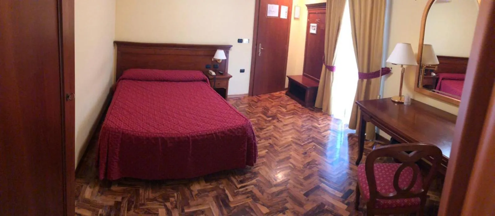 Bed in Albergo Ristorante Uliveto