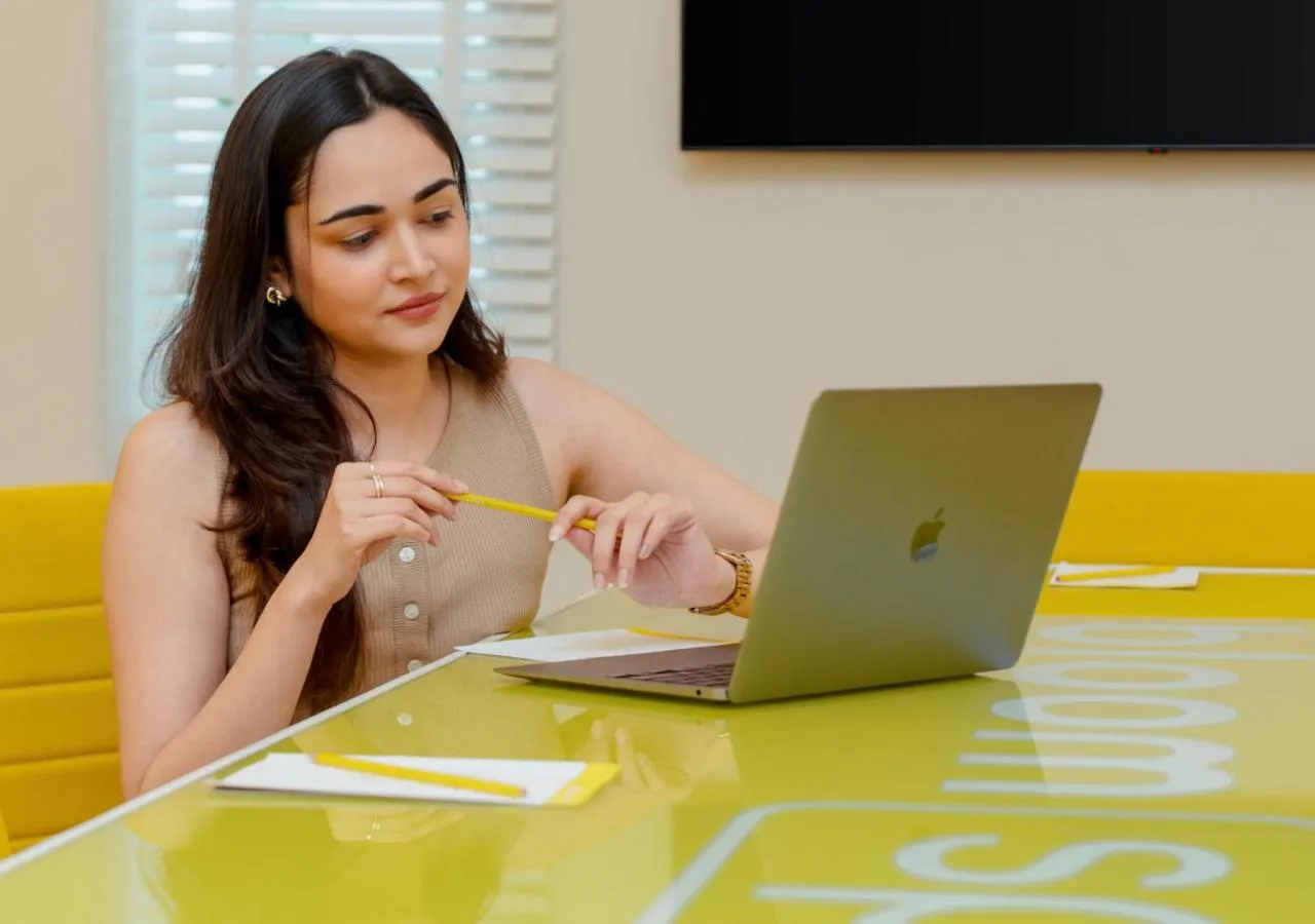 Meeting/conference room in Bloom Hotel - DLF Cyber City