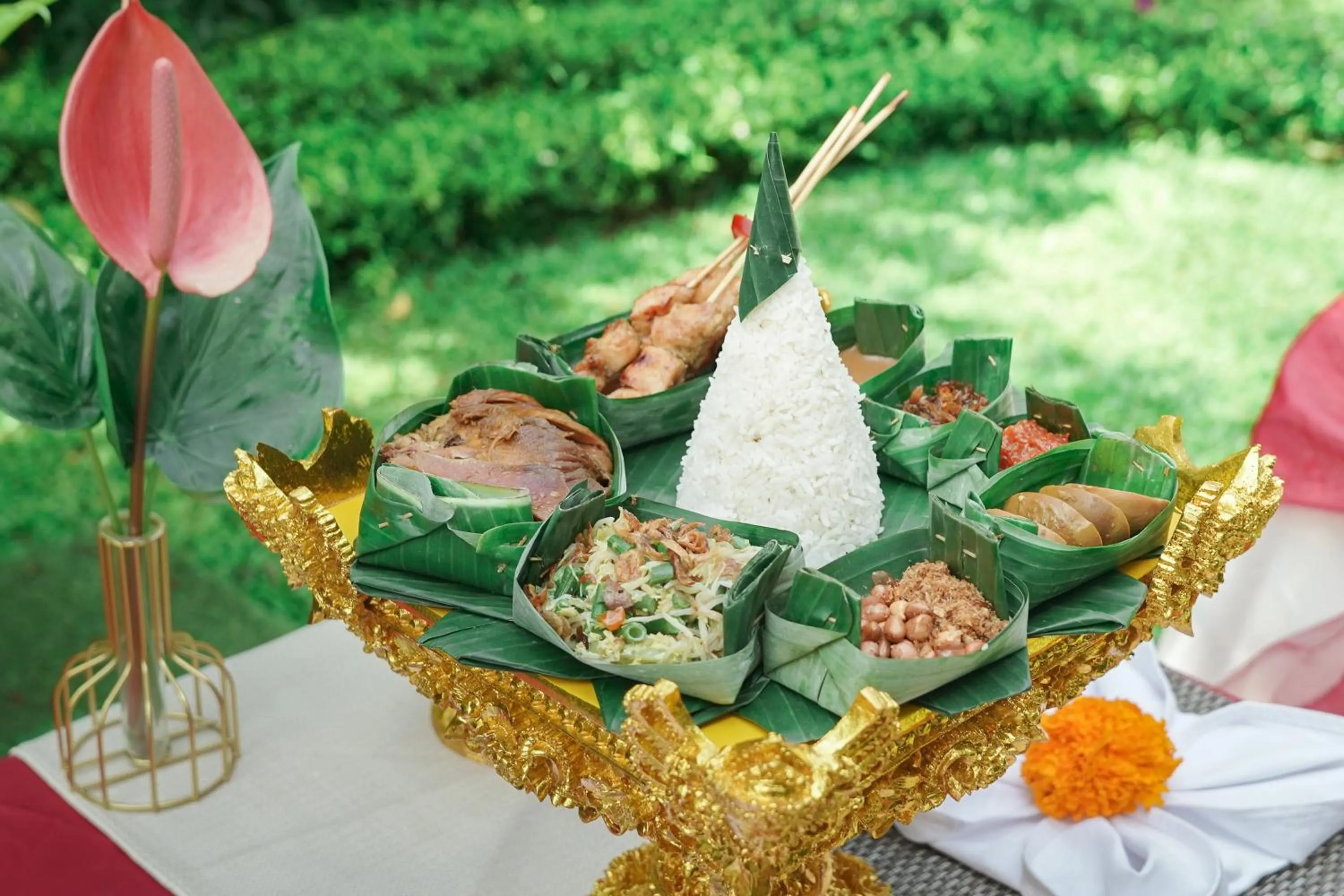Food in Villa Sujati