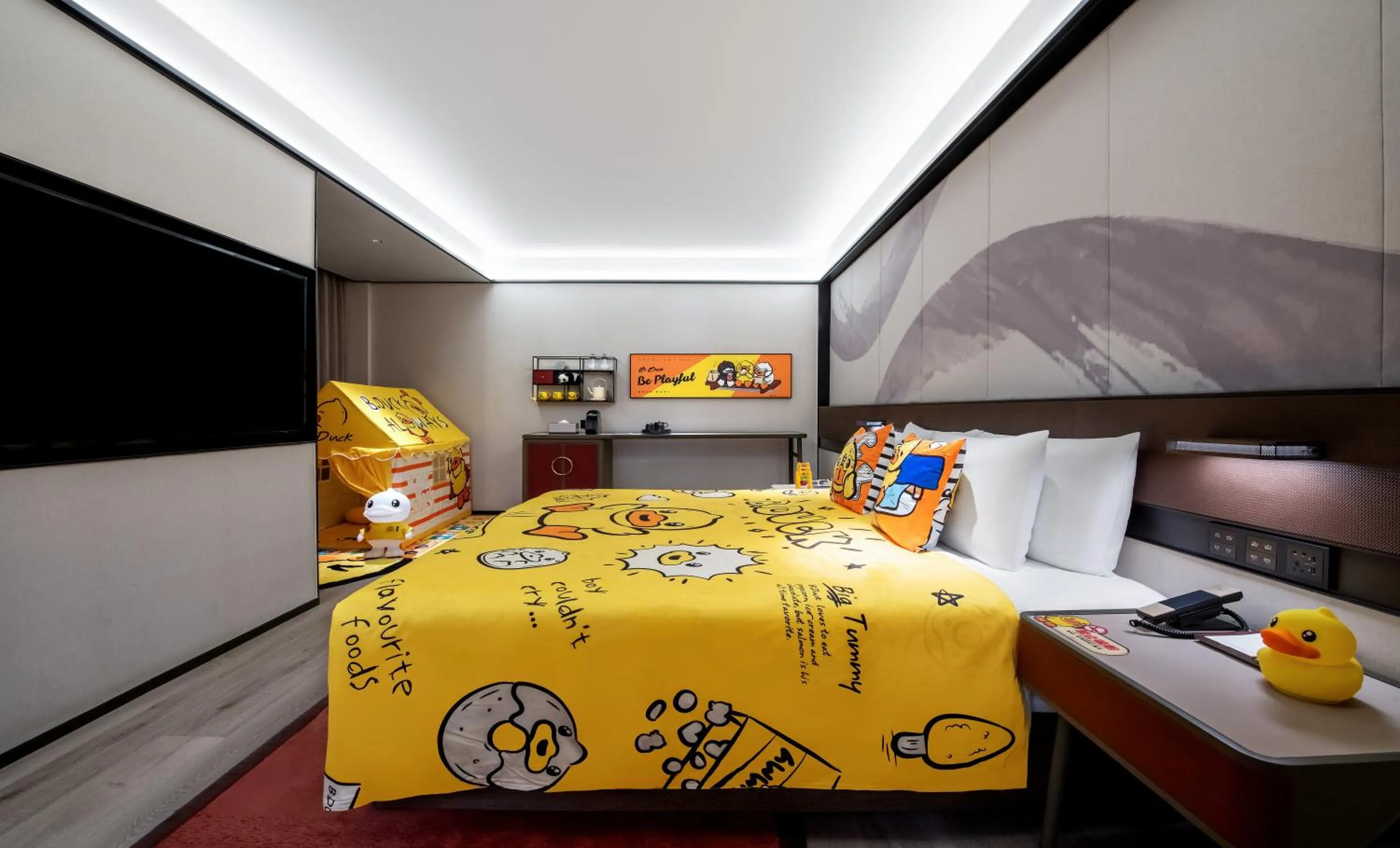 Bed in JOYA Chengdu Taikoo Li IFS
