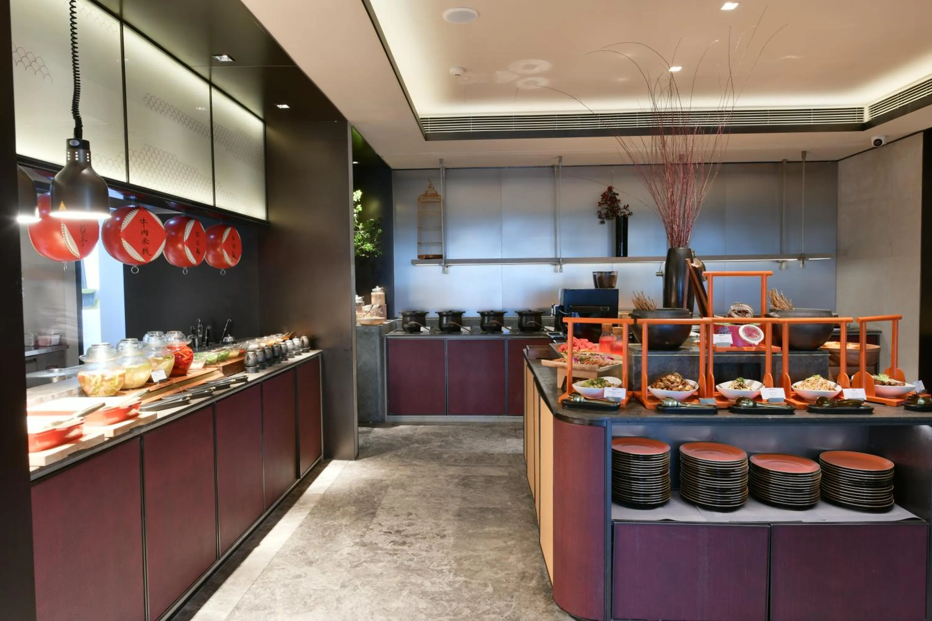 Kitchen or kitchenette in JOYA Chengdu Taikoo Li IFS