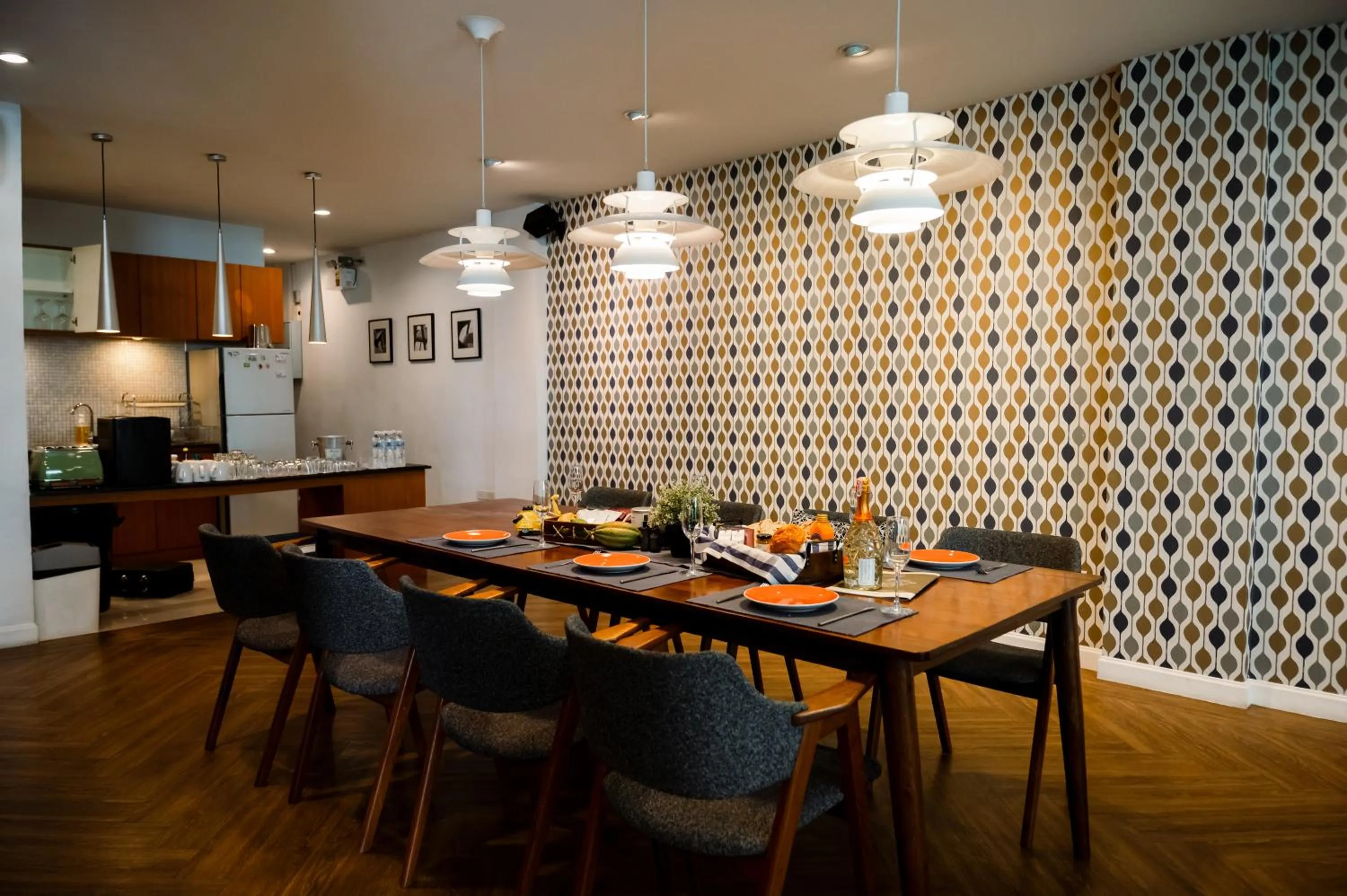 Kitchen or kitchenette in Tolani Nimman Villa Chiang Mai