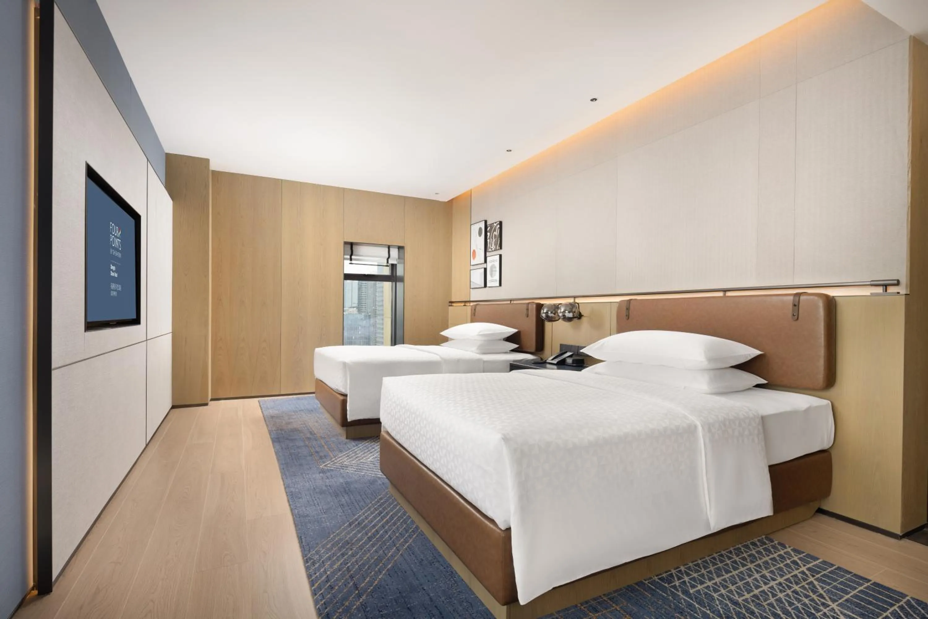 Photo of the whole room, Bed in Four Points by Sheraton Chengdu, Chunxi Road