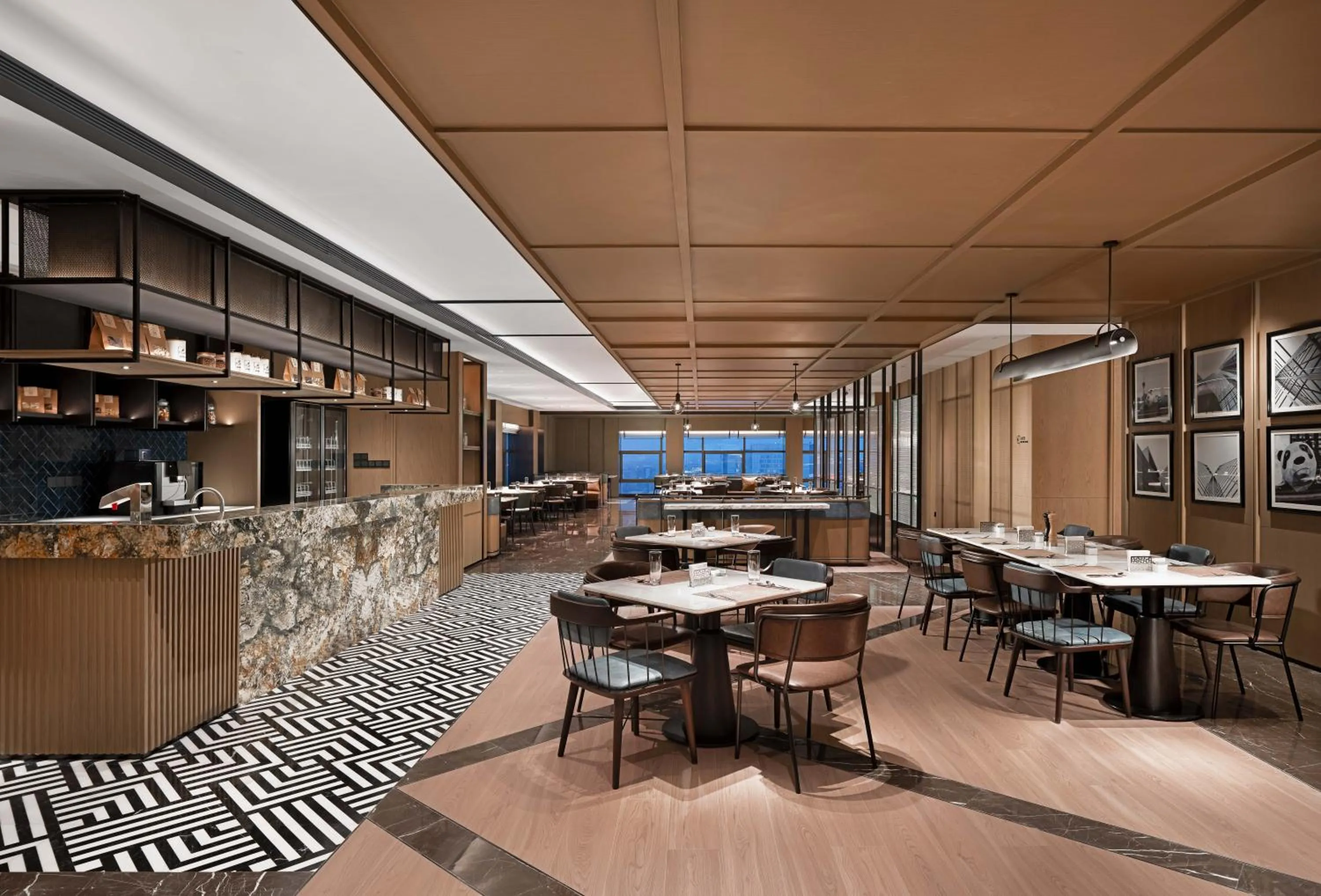 Restaurant/places to eat in Four Points by Sheraton Chengdu, Chunxi Road