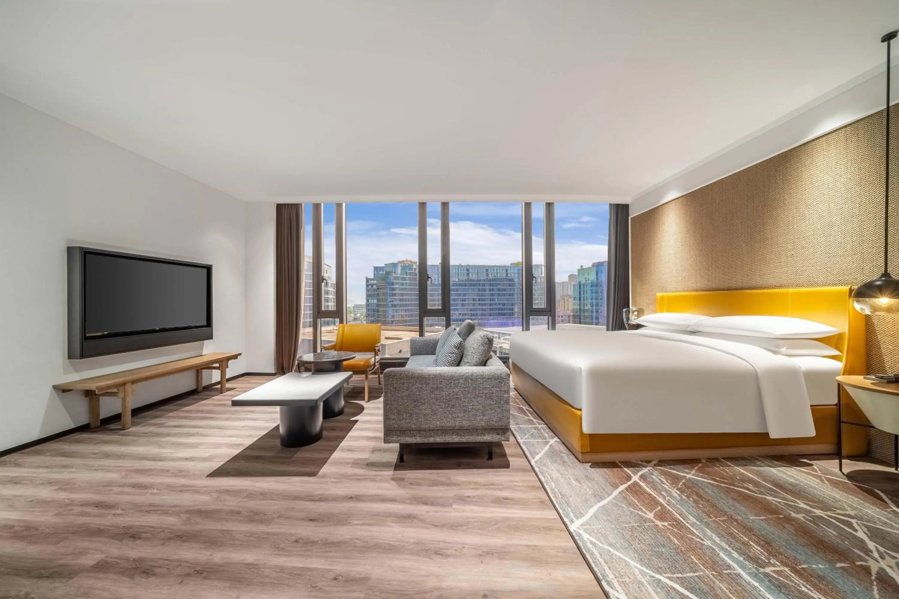 Bed in Sheraton Hangzhou Fuyang