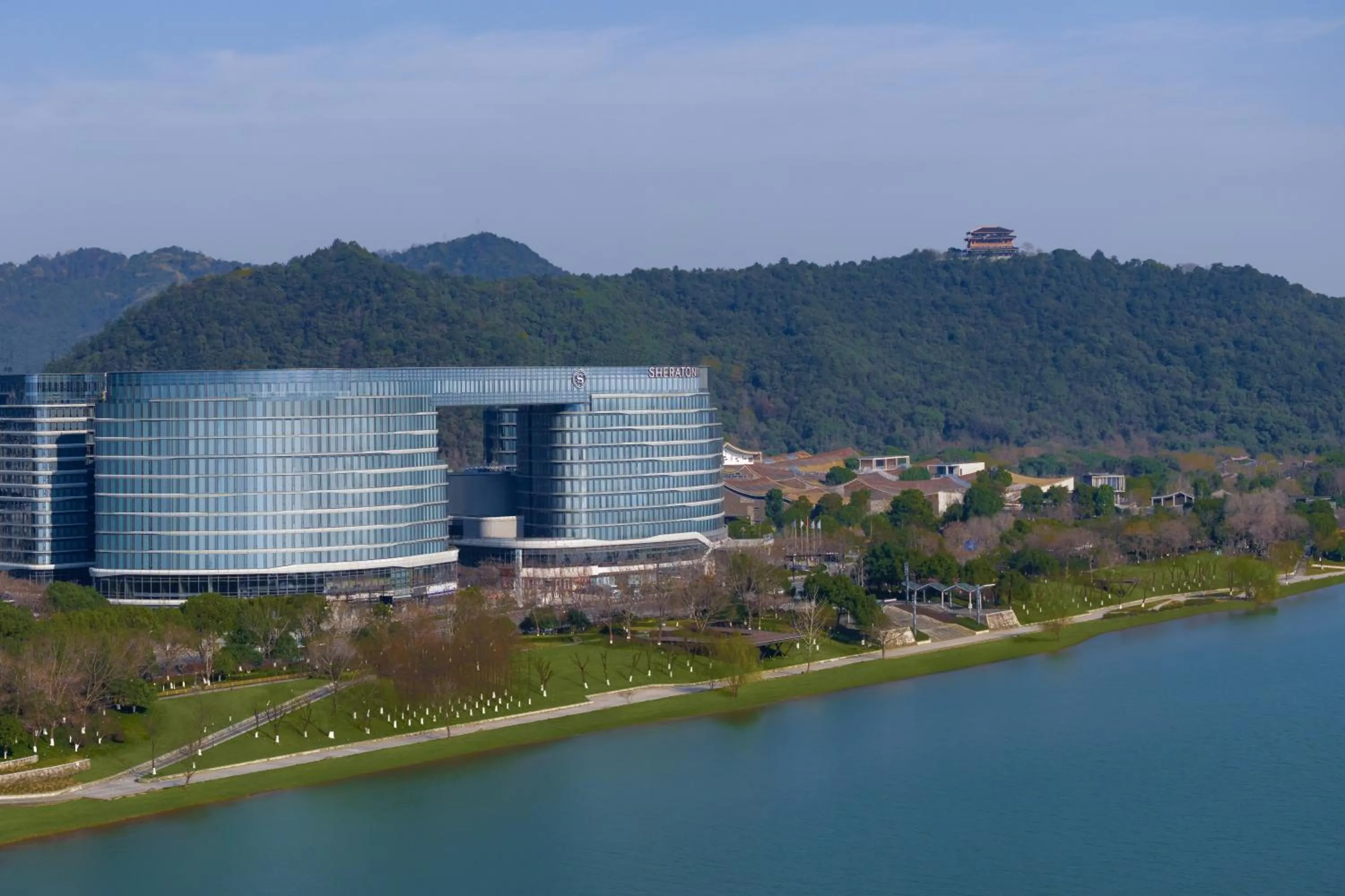 Property building in Sheraton Hangzhou Fuyang