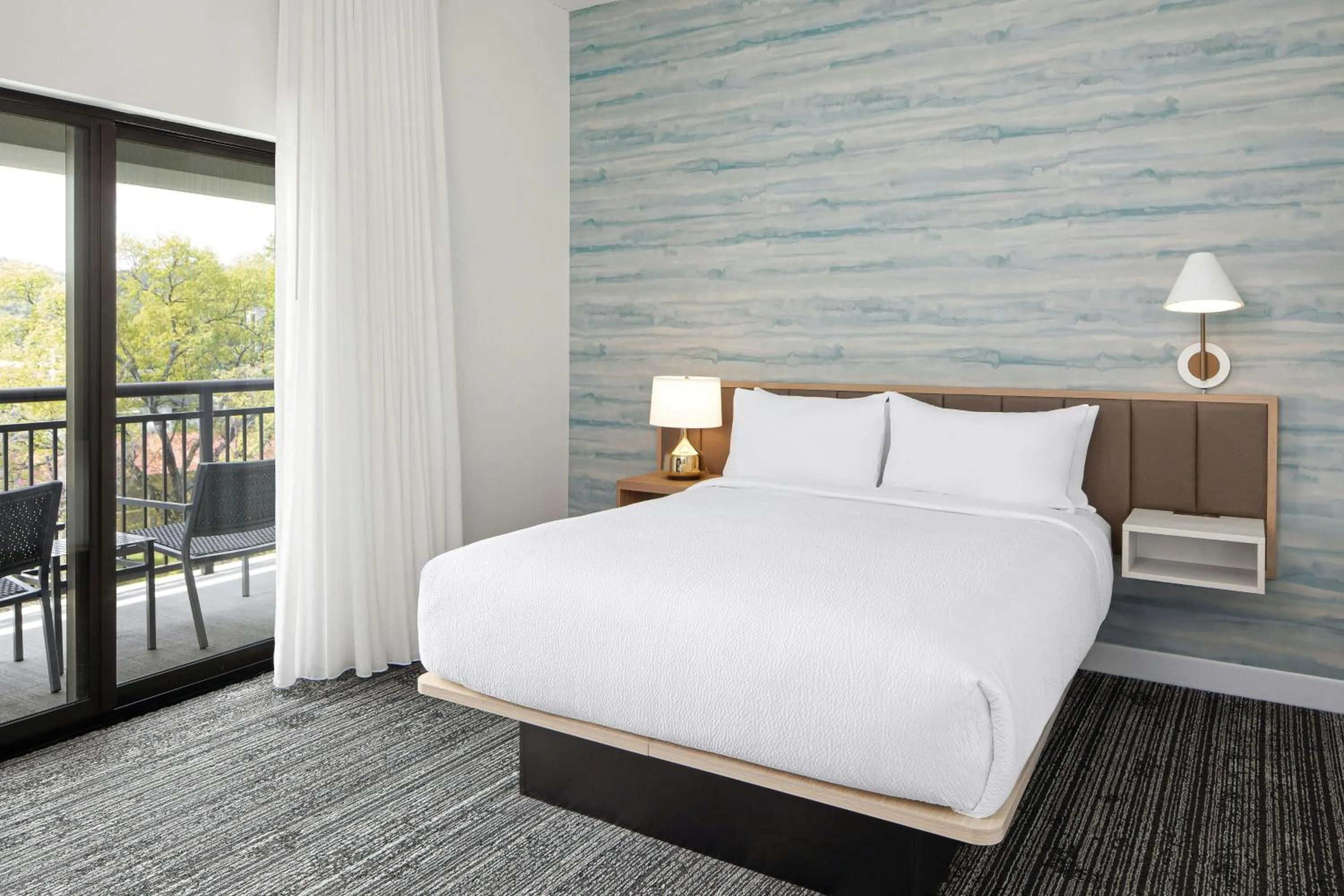 Bedroom, Bed in TownePlace Suites Pigeon Forge