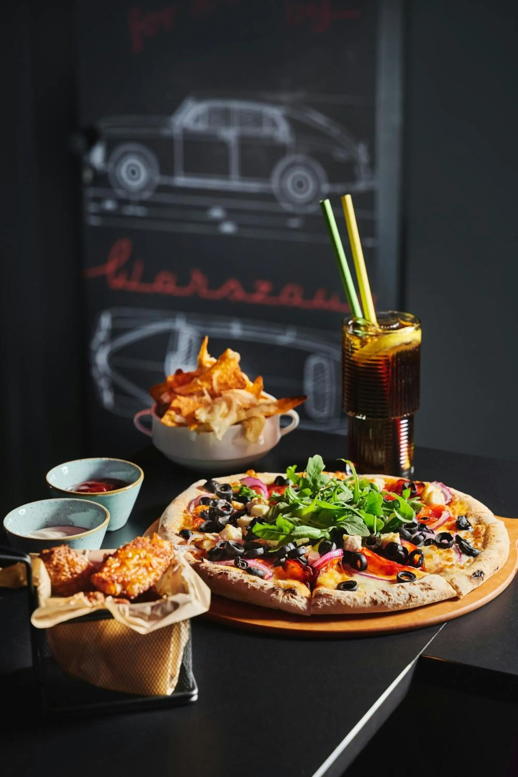 Lounge or bar in Moxy Warsaw City