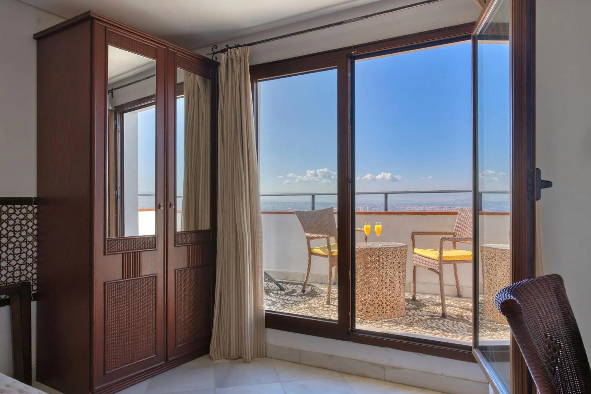 Balcony/Terrace in Hotel Mirador Arabeluj