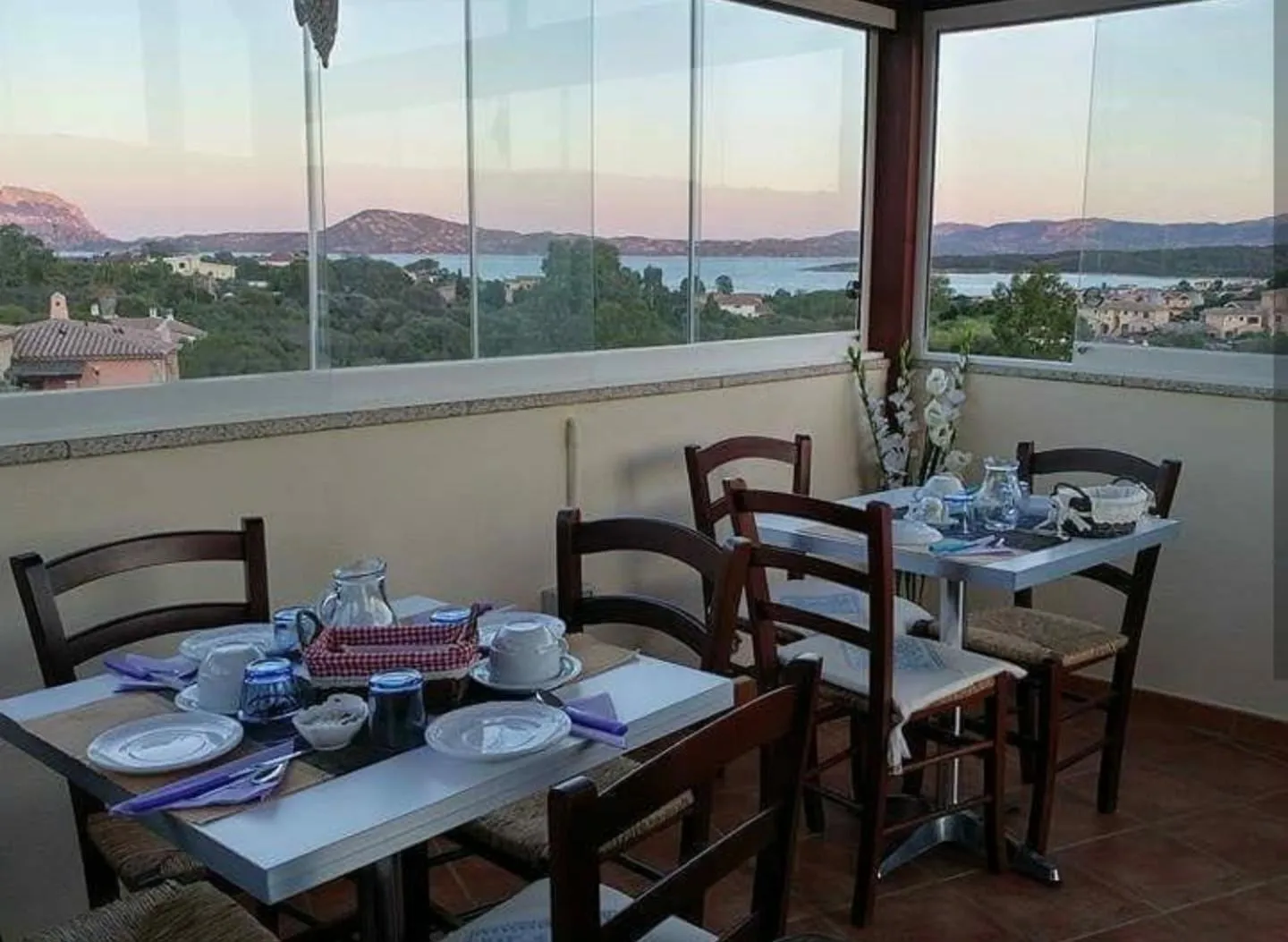 Continental breakfast in Antica Isola