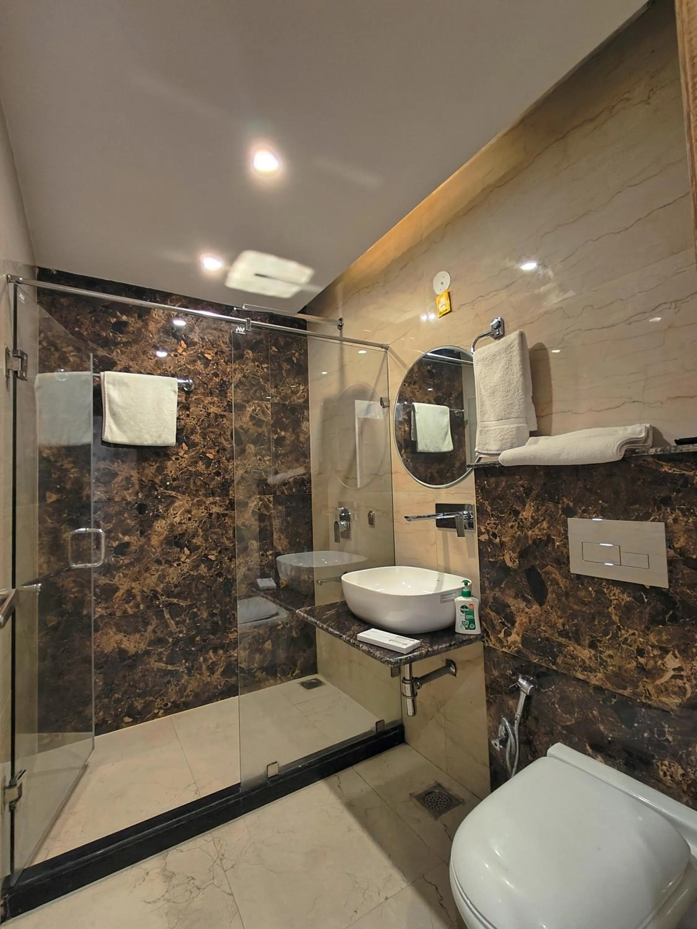 Shower in Luxury Inn by Stotrak Hotels