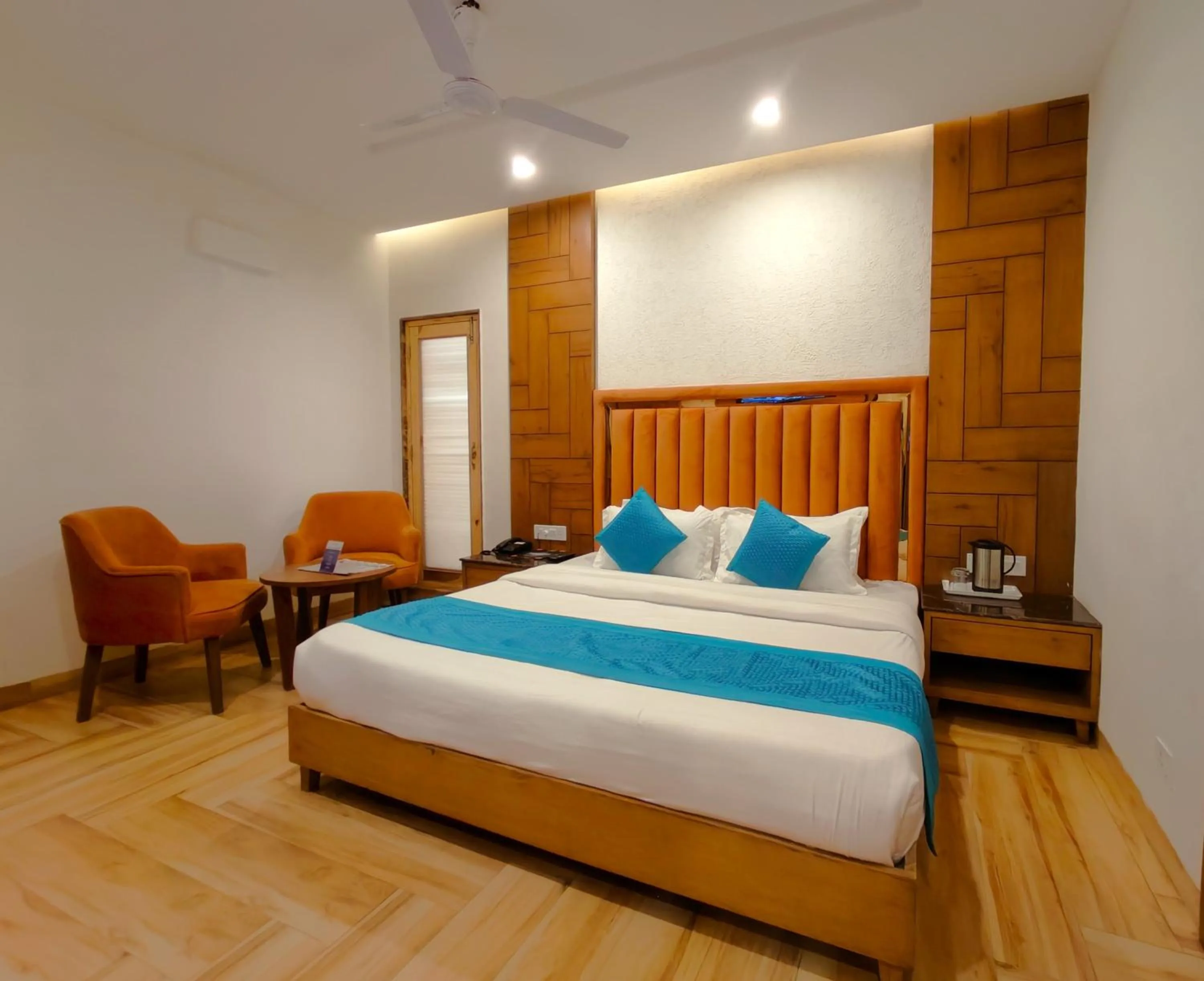 Bed in Luxury Inn by Stotrak Hotels