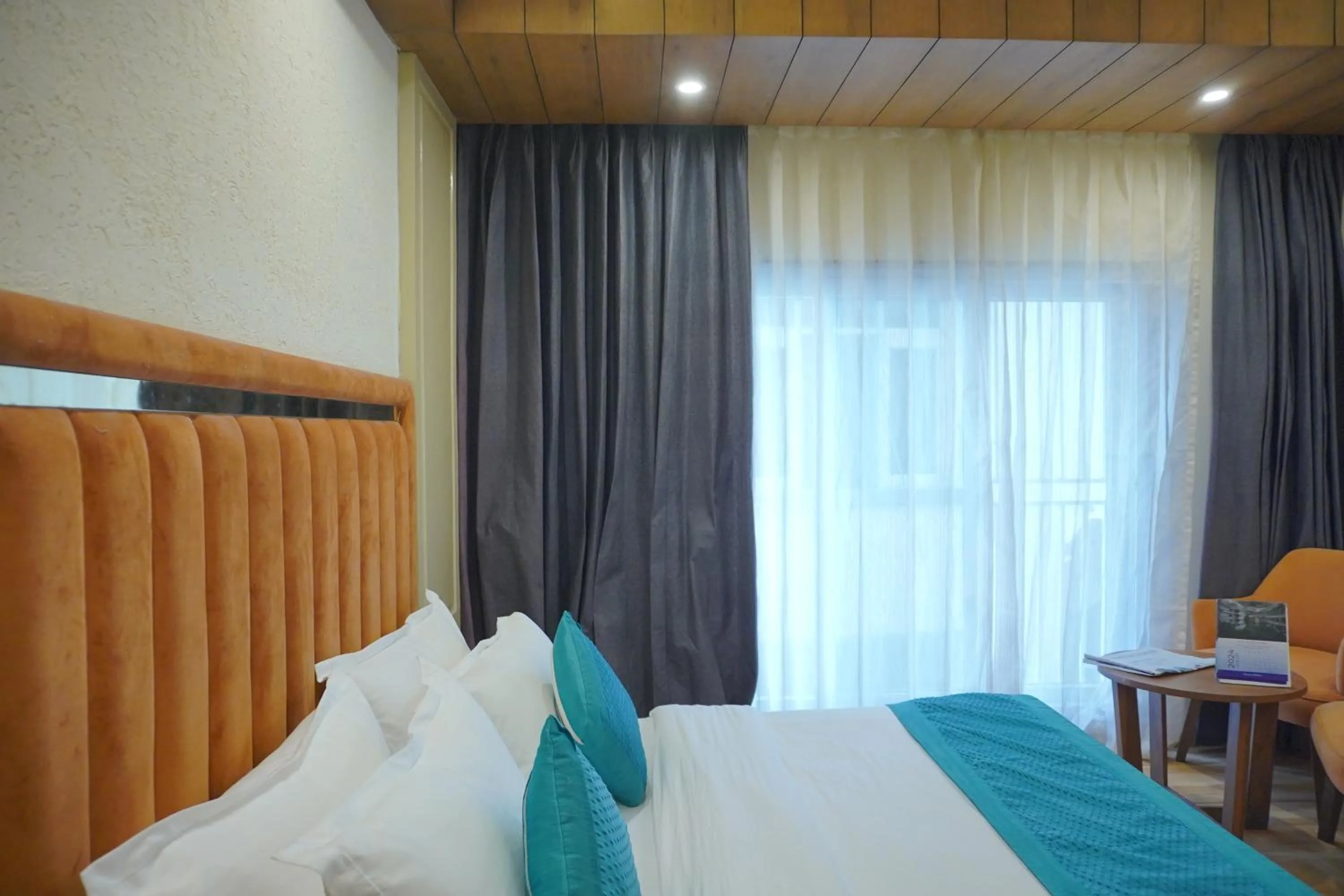 Bedroom, Bed in Luxury Inn by Stotrak Hotels