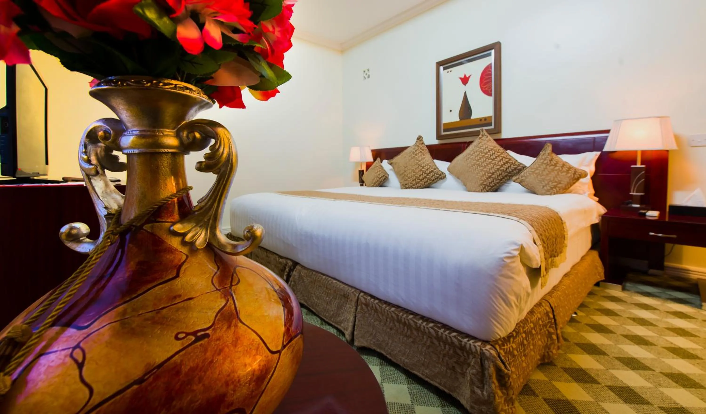 Shower in The Manor Hotel