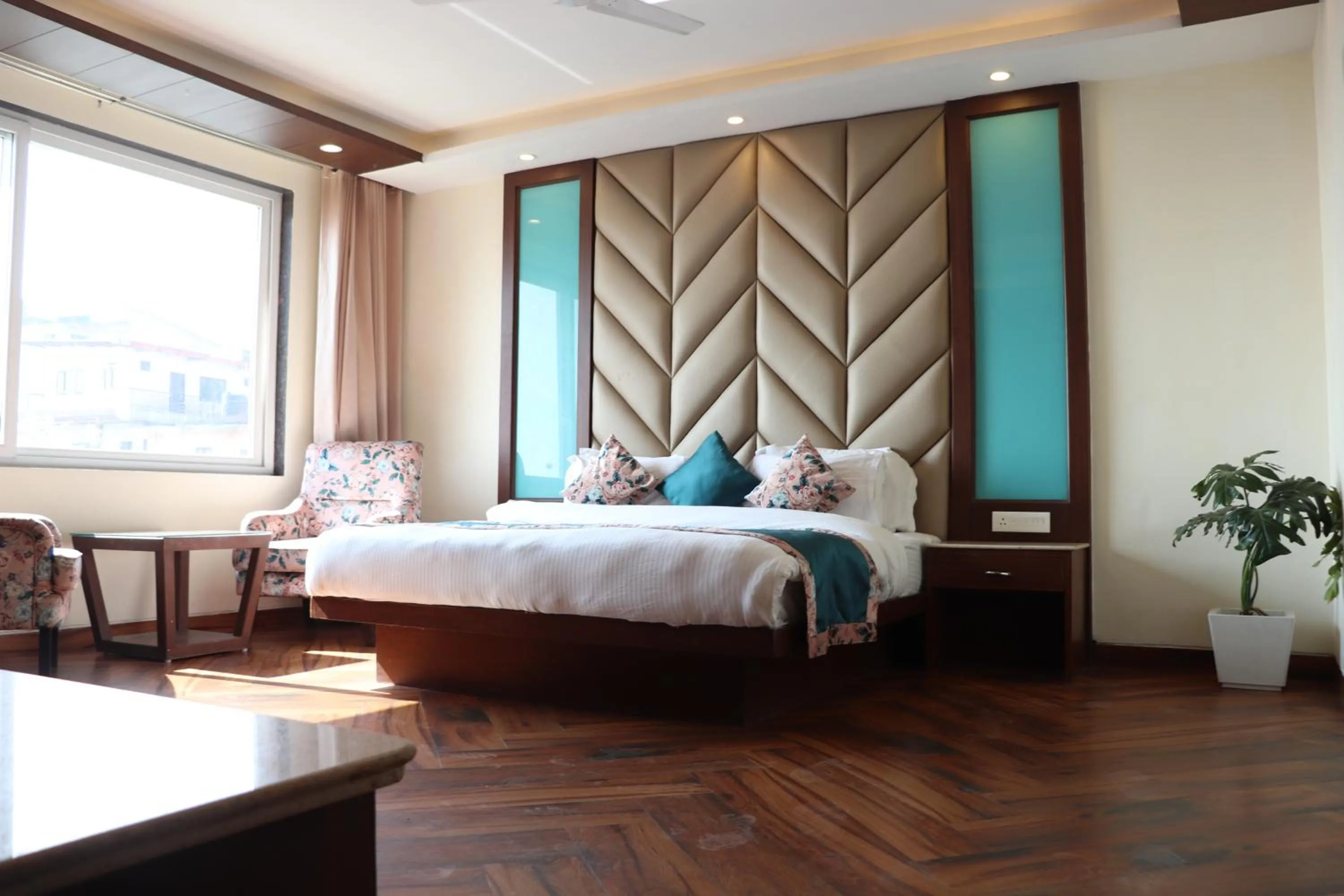 Bed in The Kenilworth Mussoorie by Stotrak On Mall Road with On-site Parking