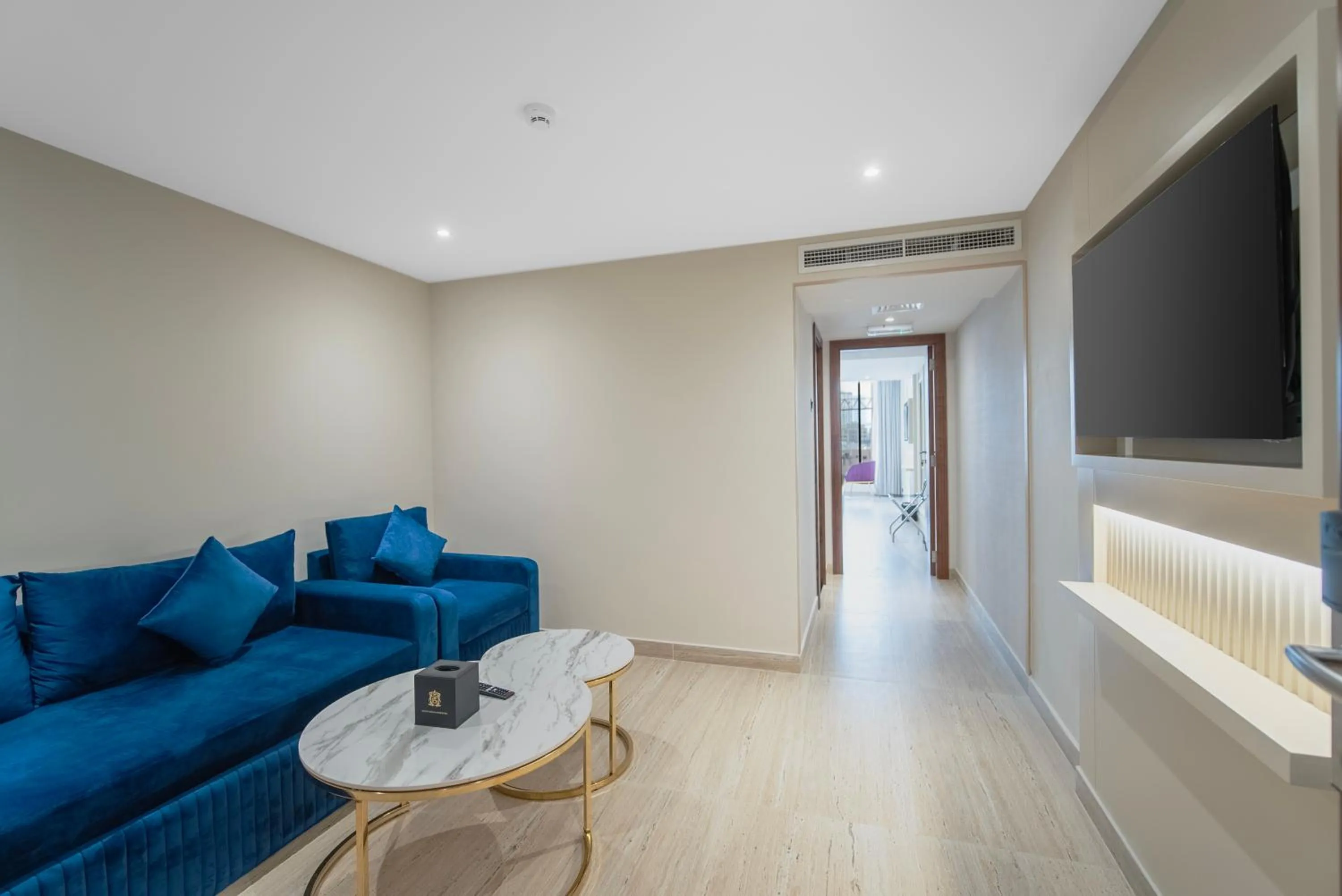 Living room in Grand Ambassador Hotel