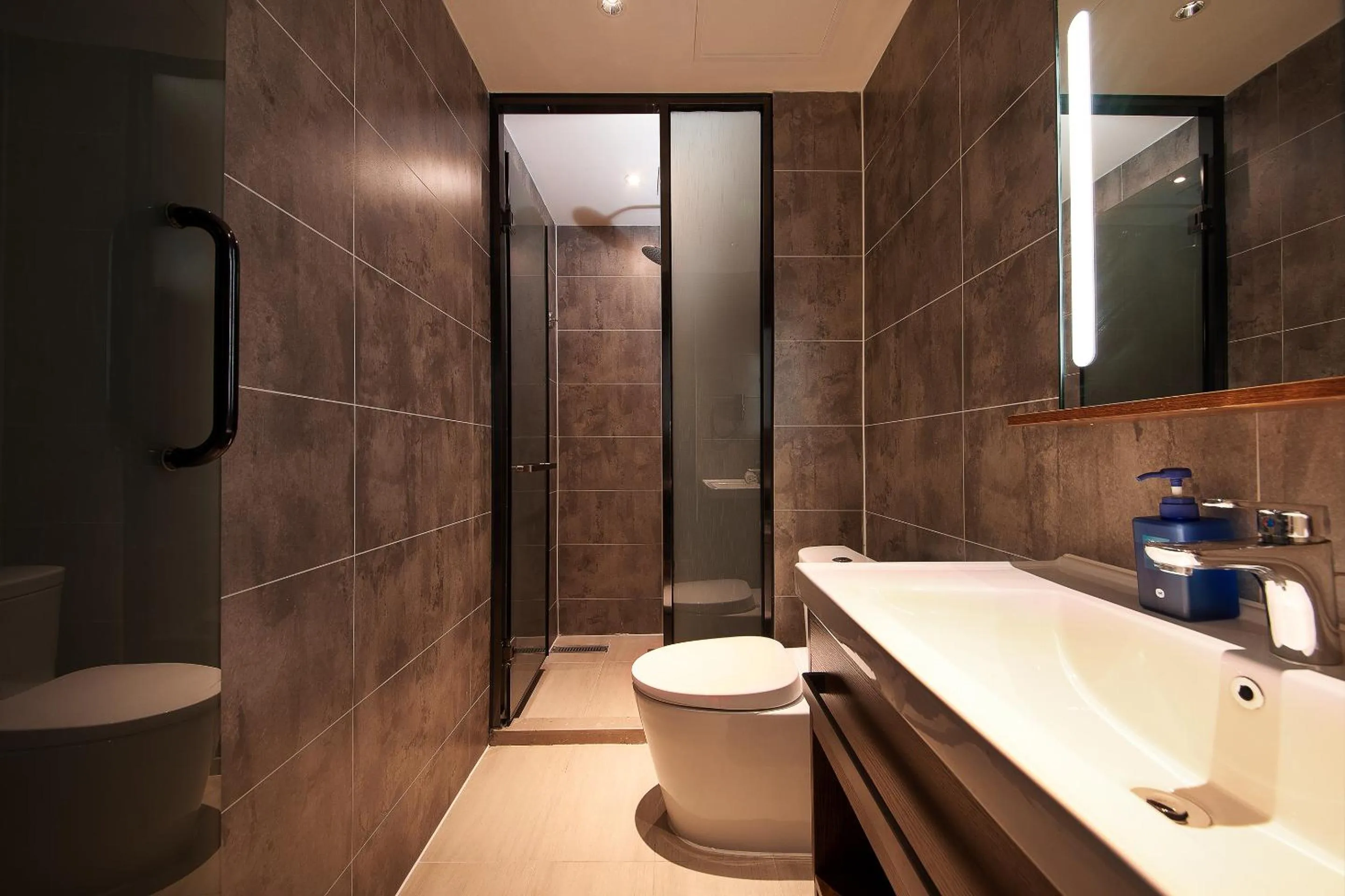 Bathroom in Hanting Hotel Shanghai Lujiazui Pudong South Road