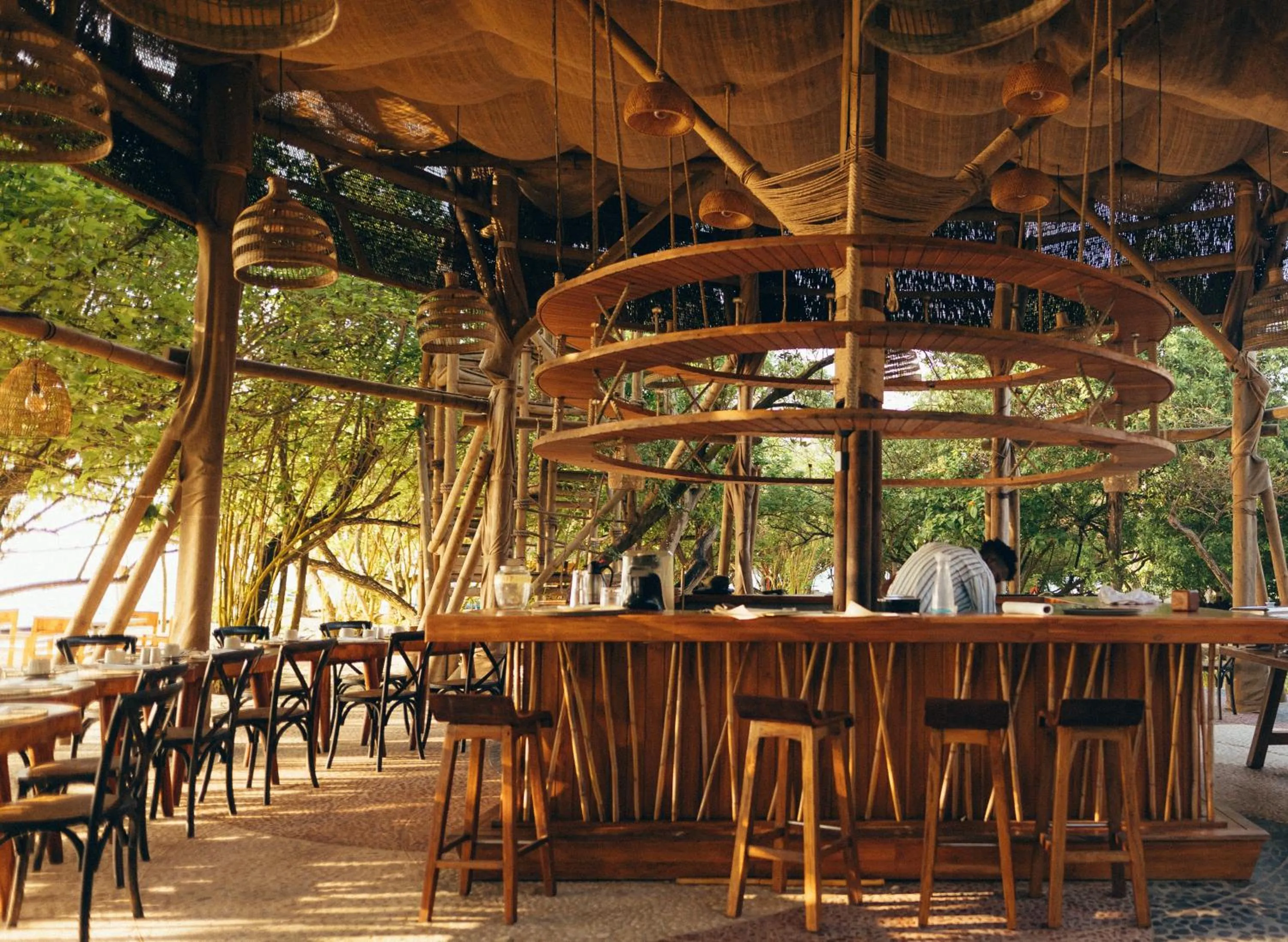 Restaurant/places to eat in Isla Corona