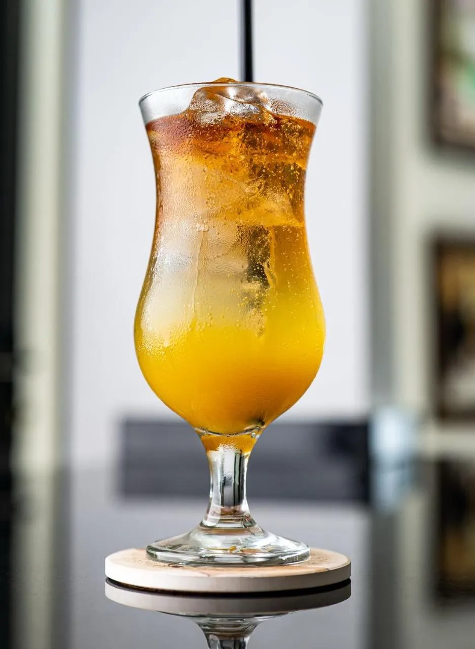 Drinks in Wils Hotel Supreme