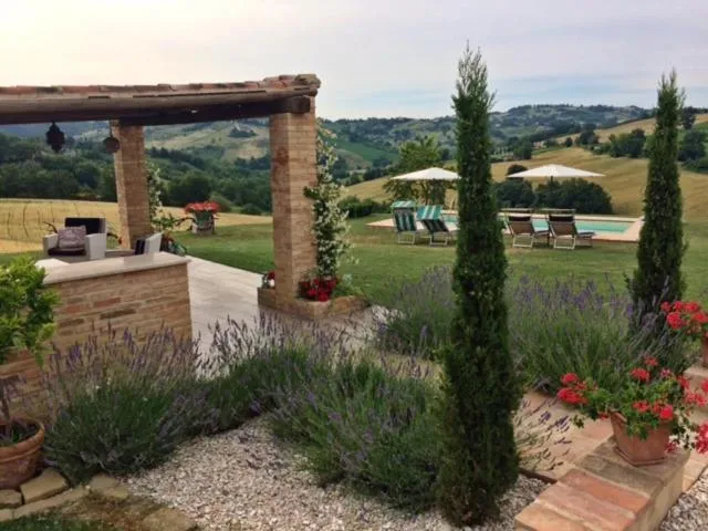 Property building in Casale delle Rondini