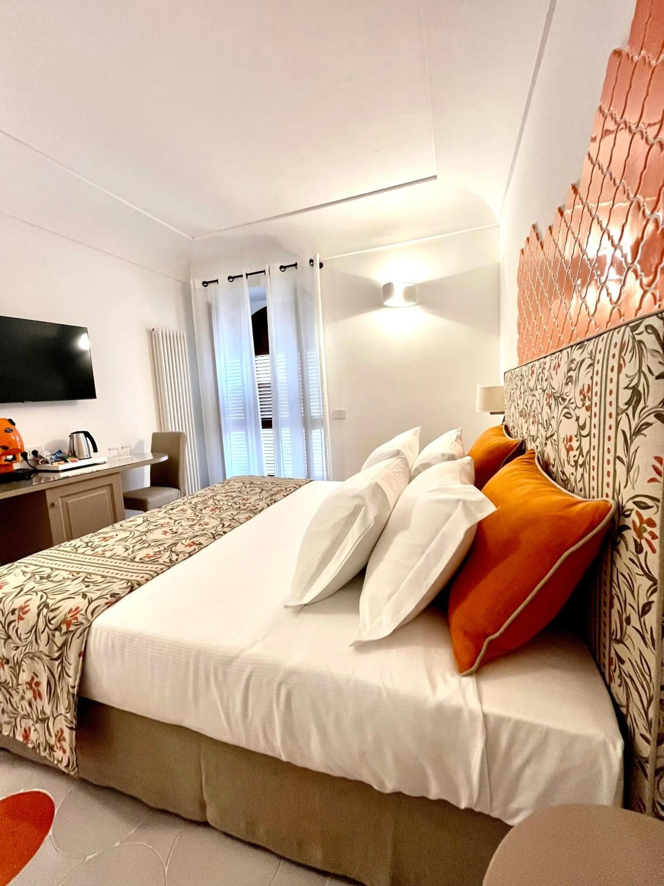 Bedroom, Bed in Hotel Il Gabbiano