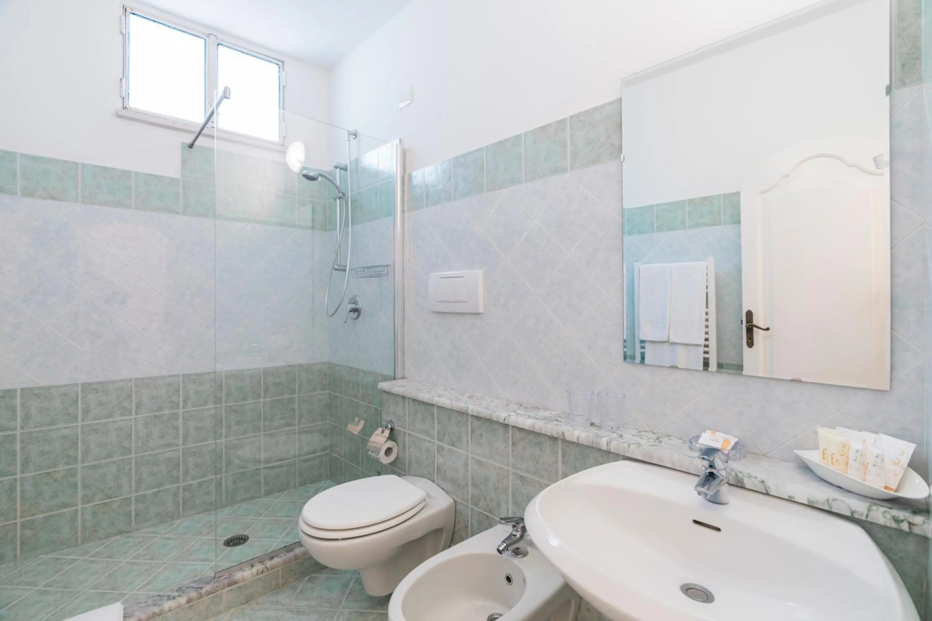 Bathroom in Hotel Il Gabbiano
