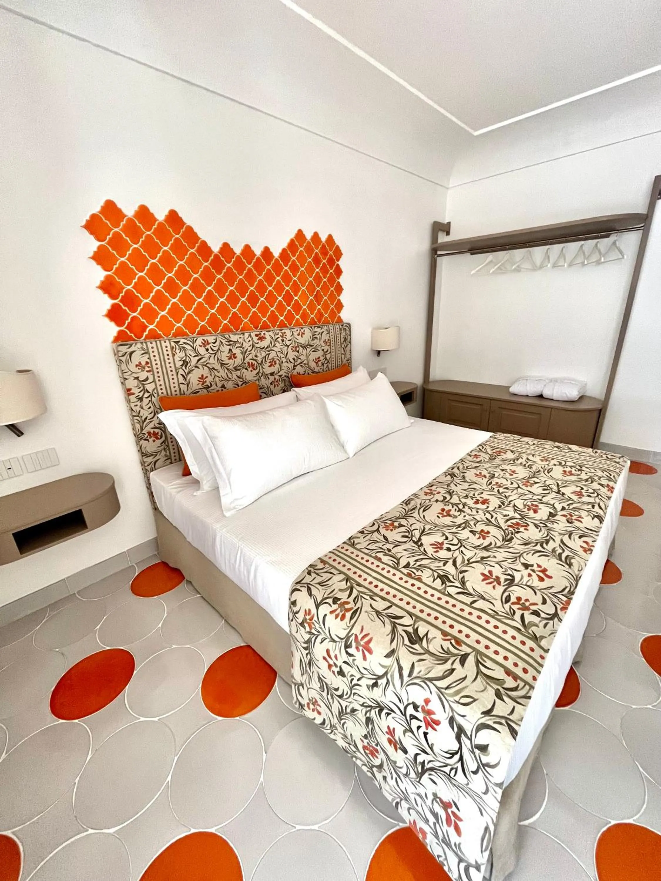 Photo of the whole room, Bed in Hotel Il Gabbiano