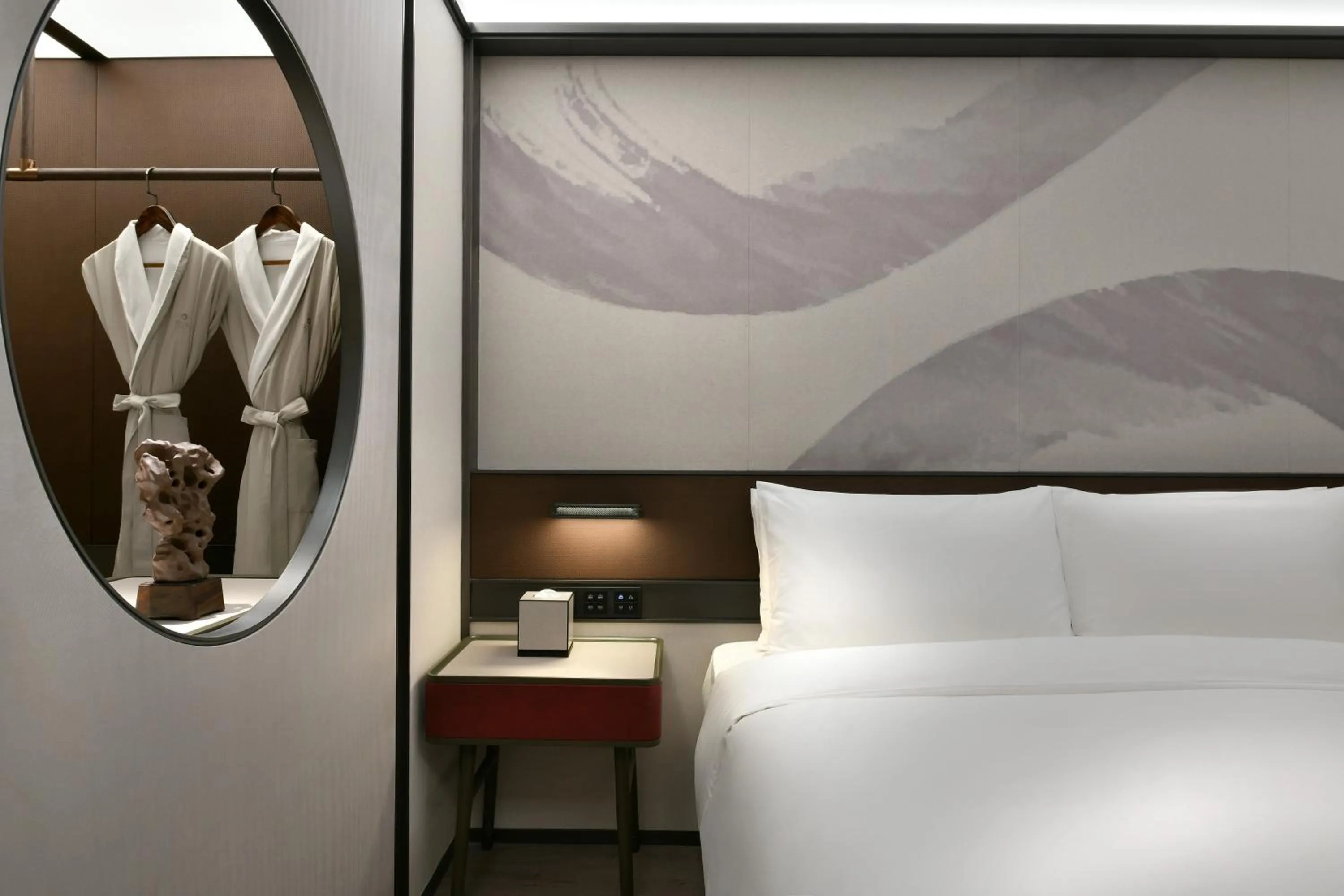 Bedroom, Bed in JOYA Hotel Shanghai Jiading