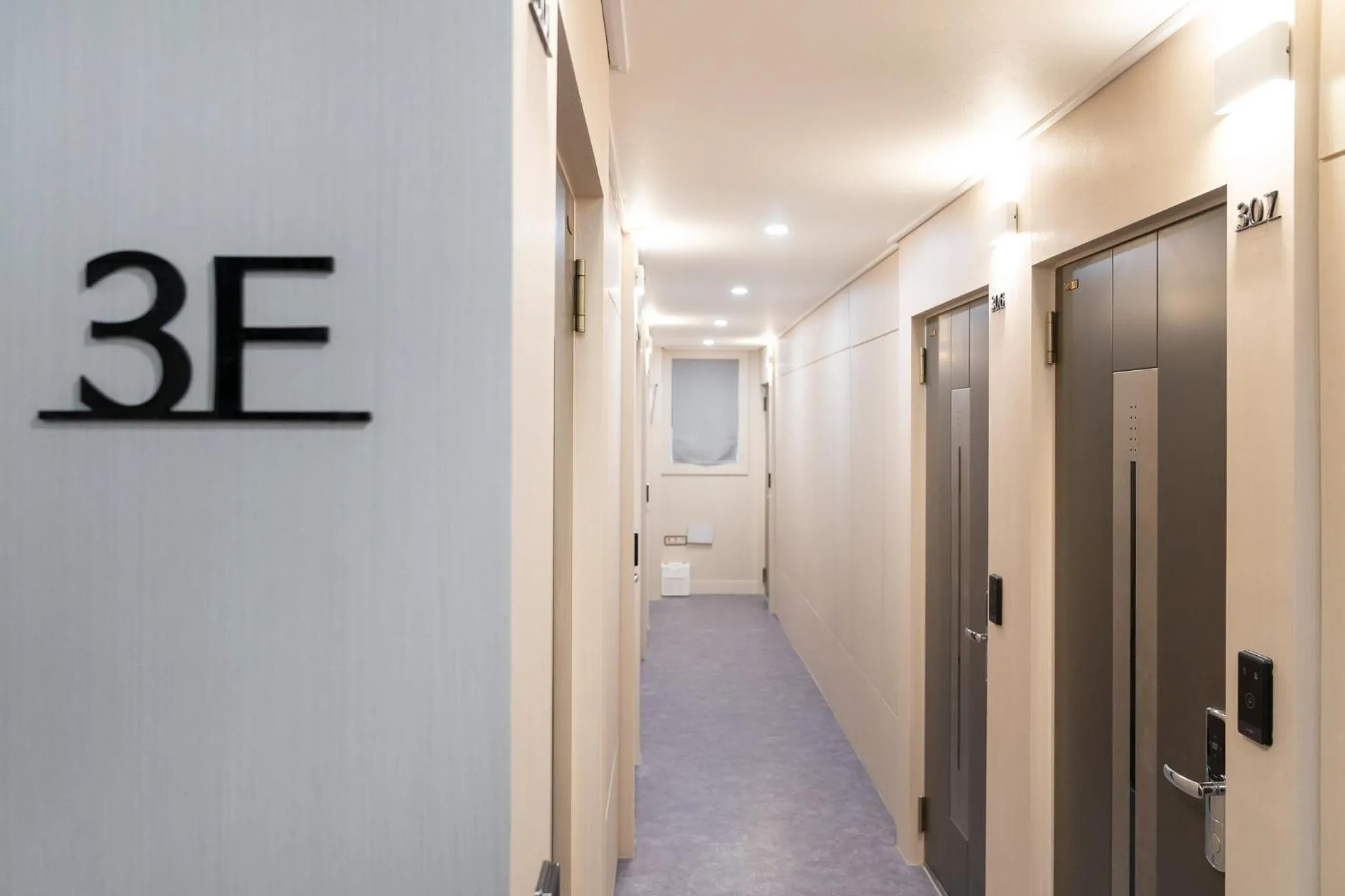 Property building in Alma Hotel