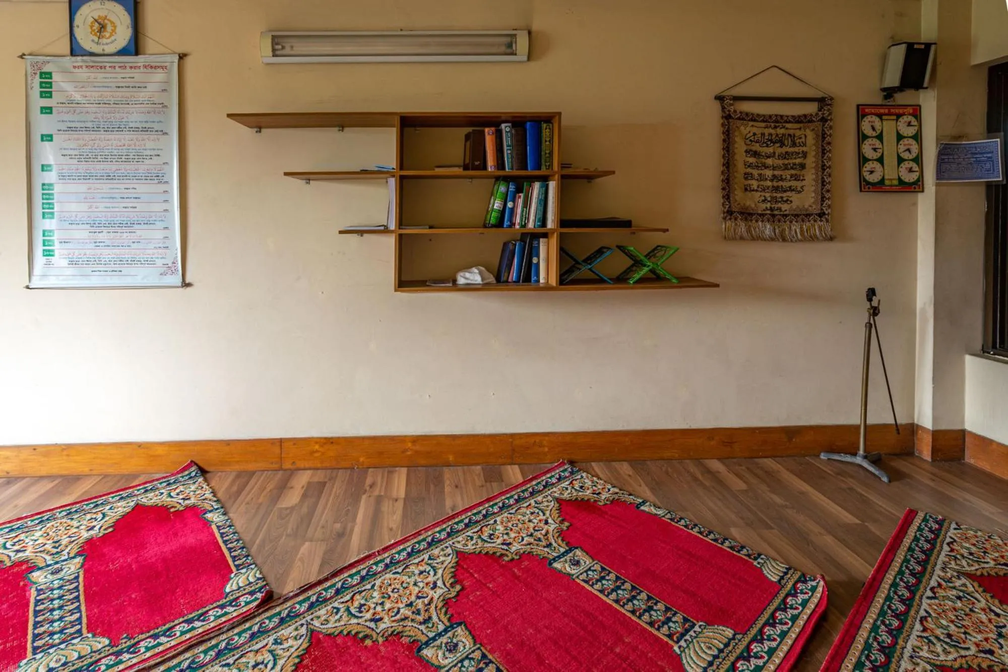 air conditioner in Hotel Ashrafee