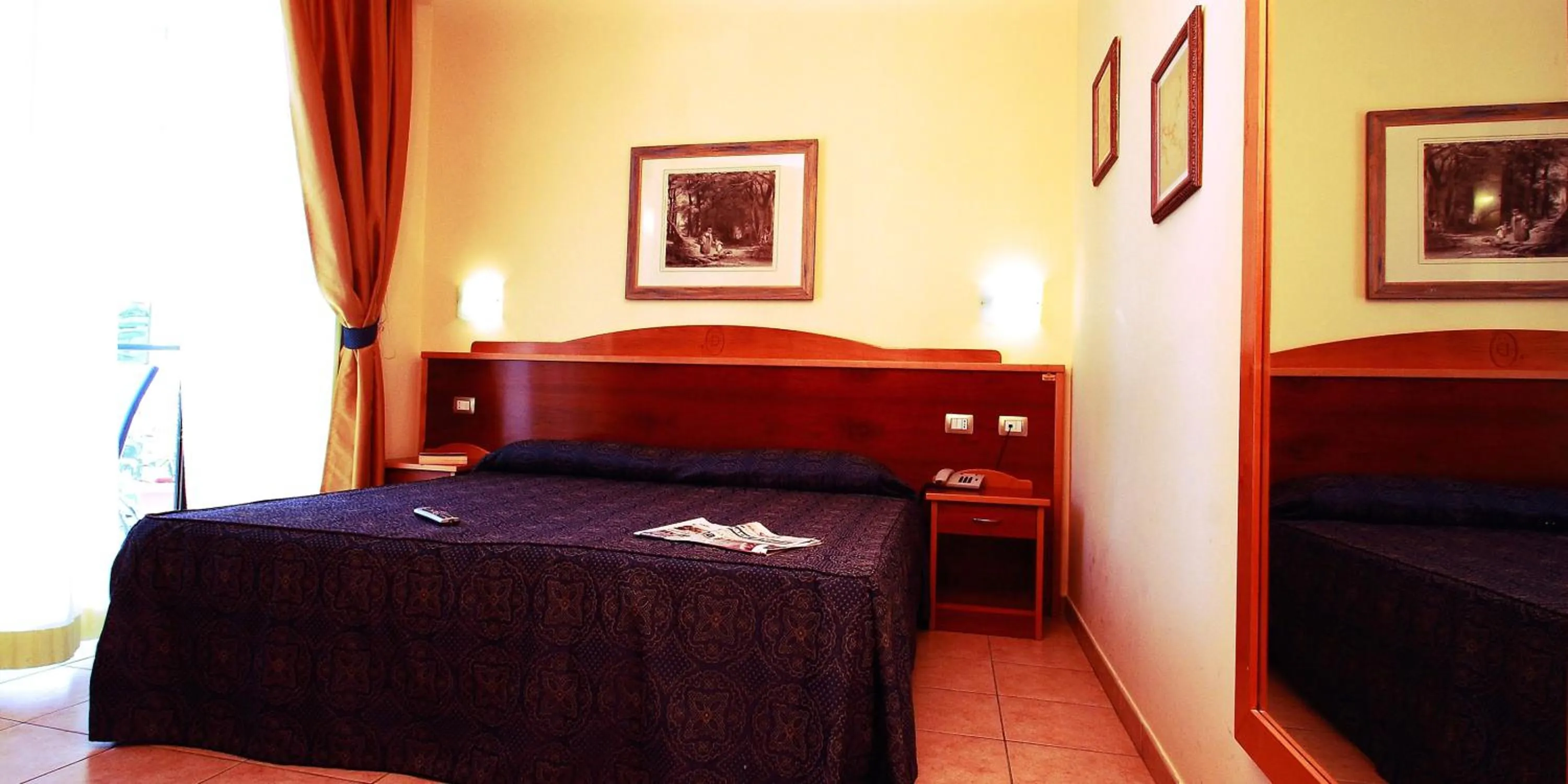 Bedroom in Hotel Duca Degli Abruzzi