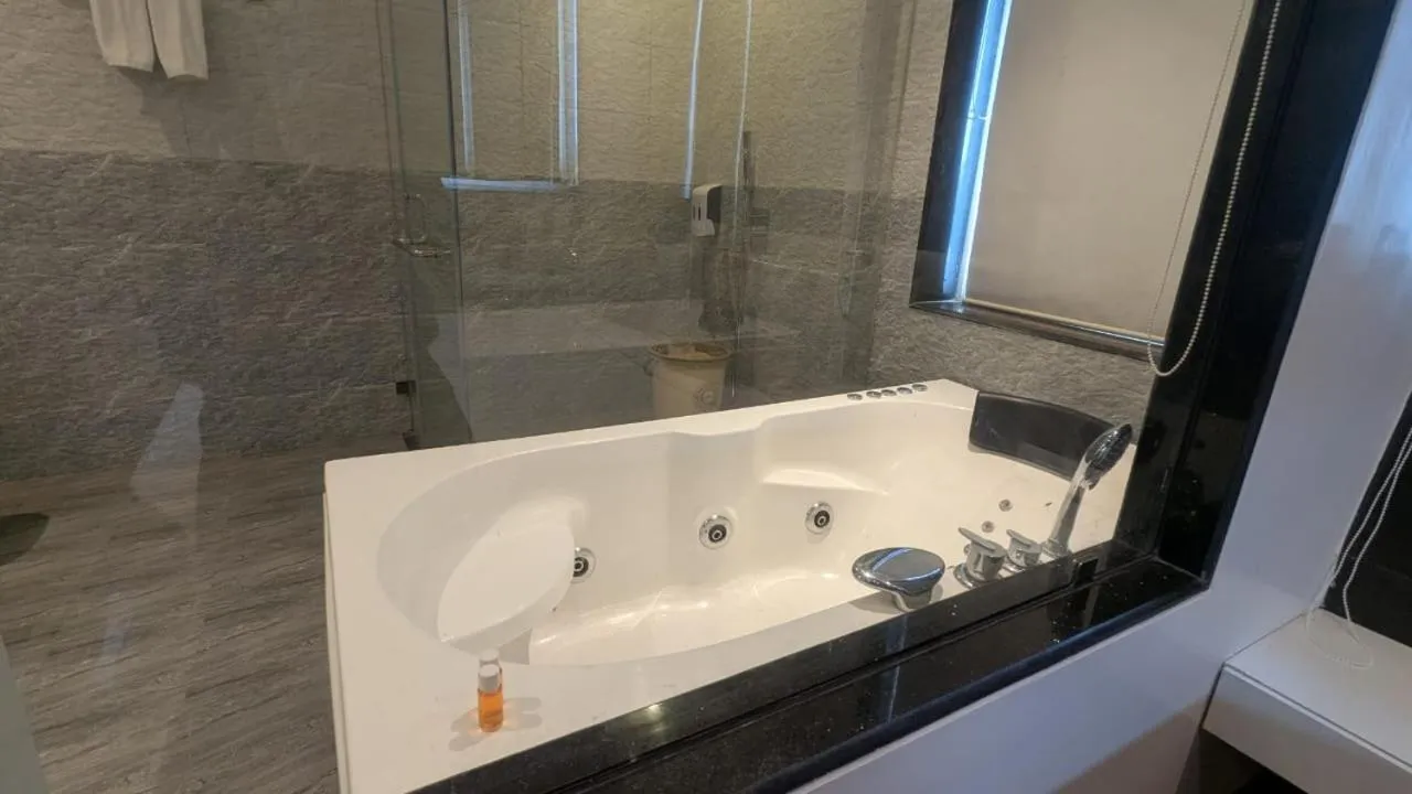 Bathroom in Aveda Diwatel