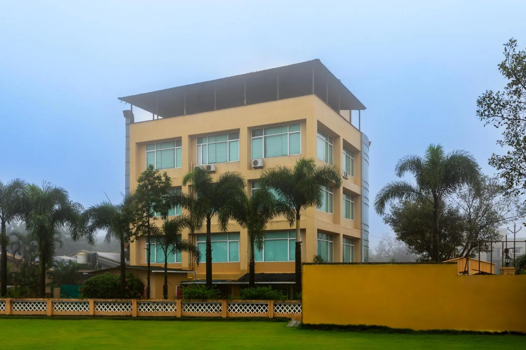 Property building in Aveda Diwatel