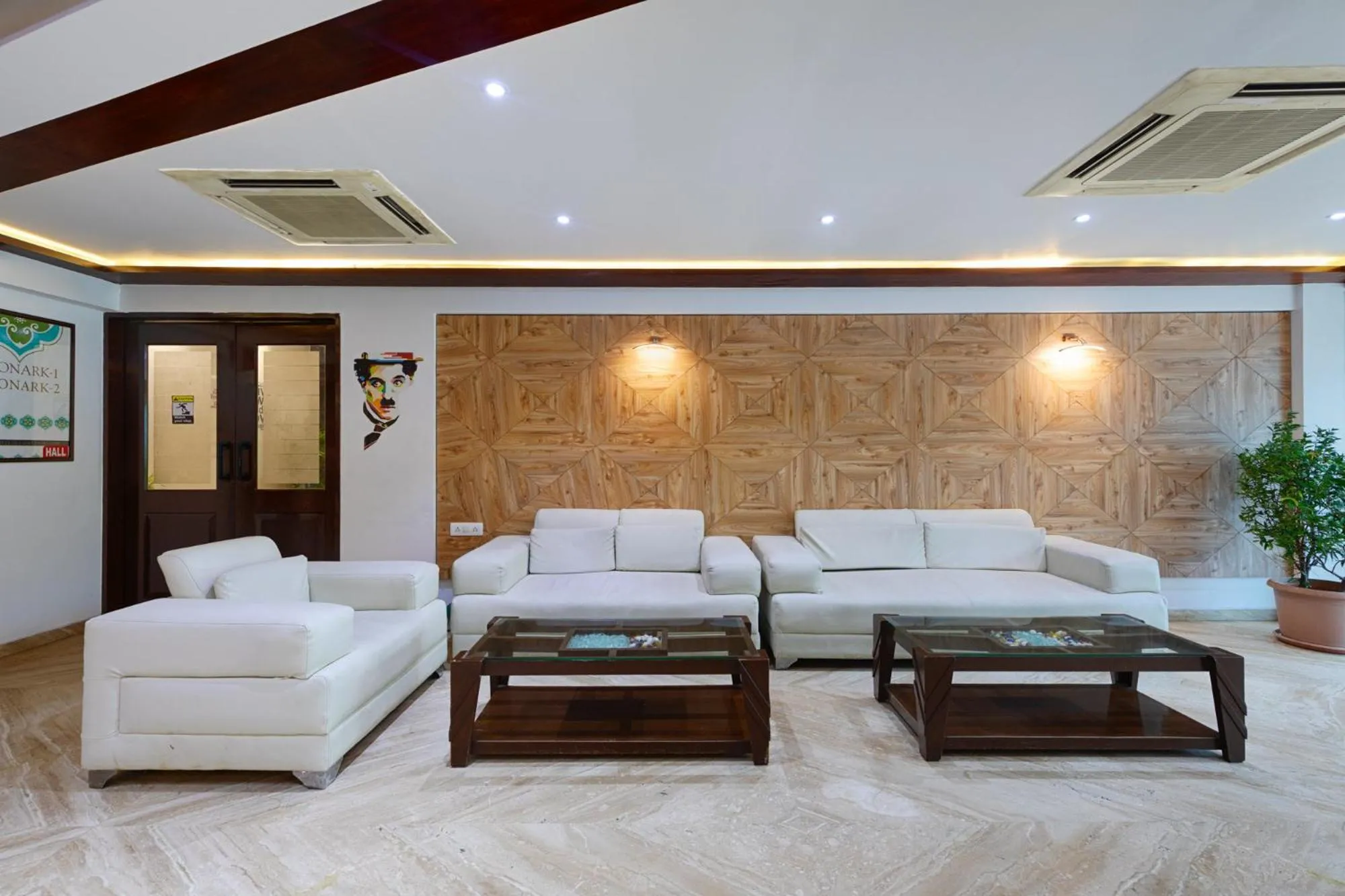 Property building in Aveda Diwatel