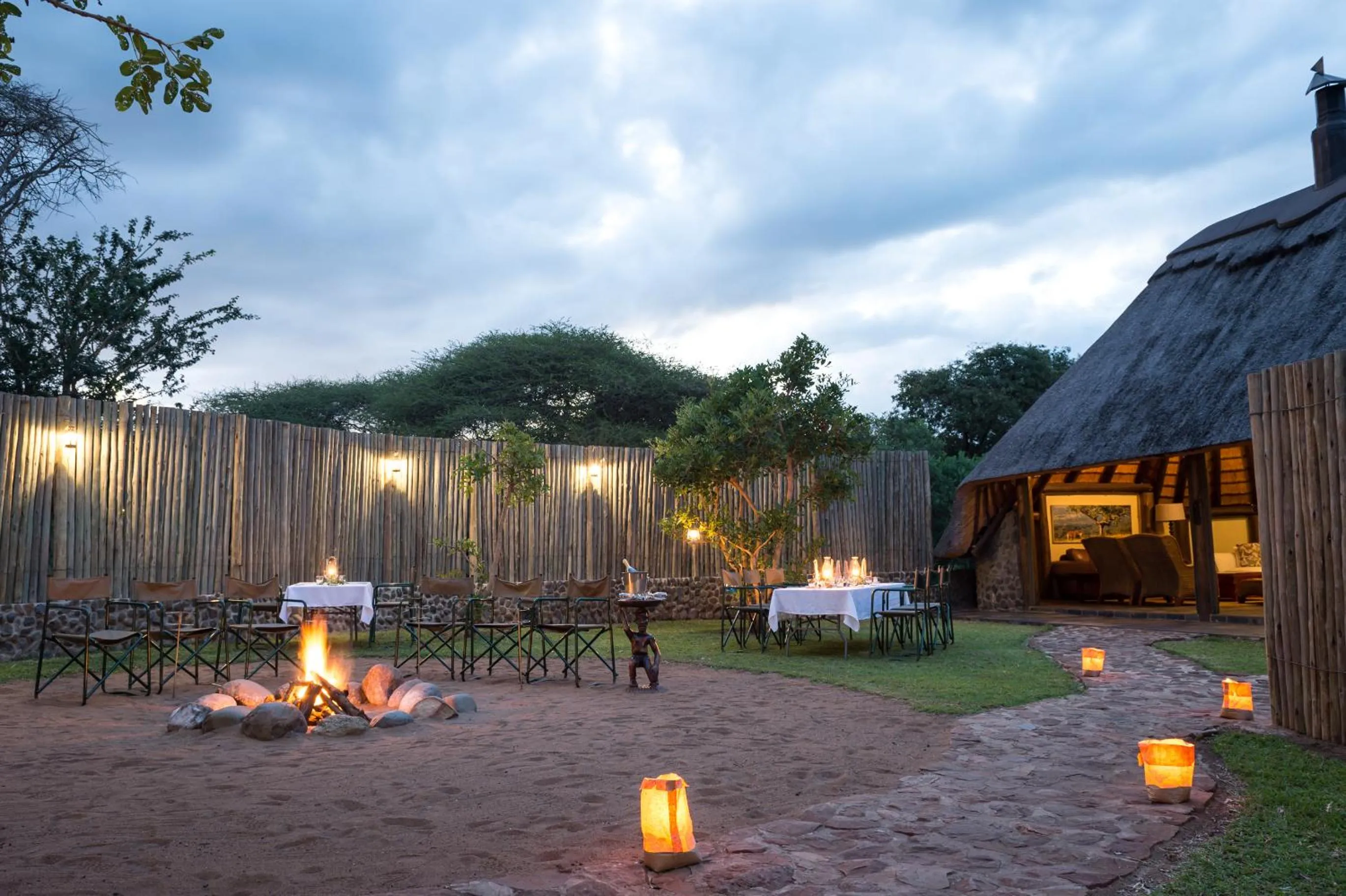 Restaurant/places to eat in Rhino River Lodge