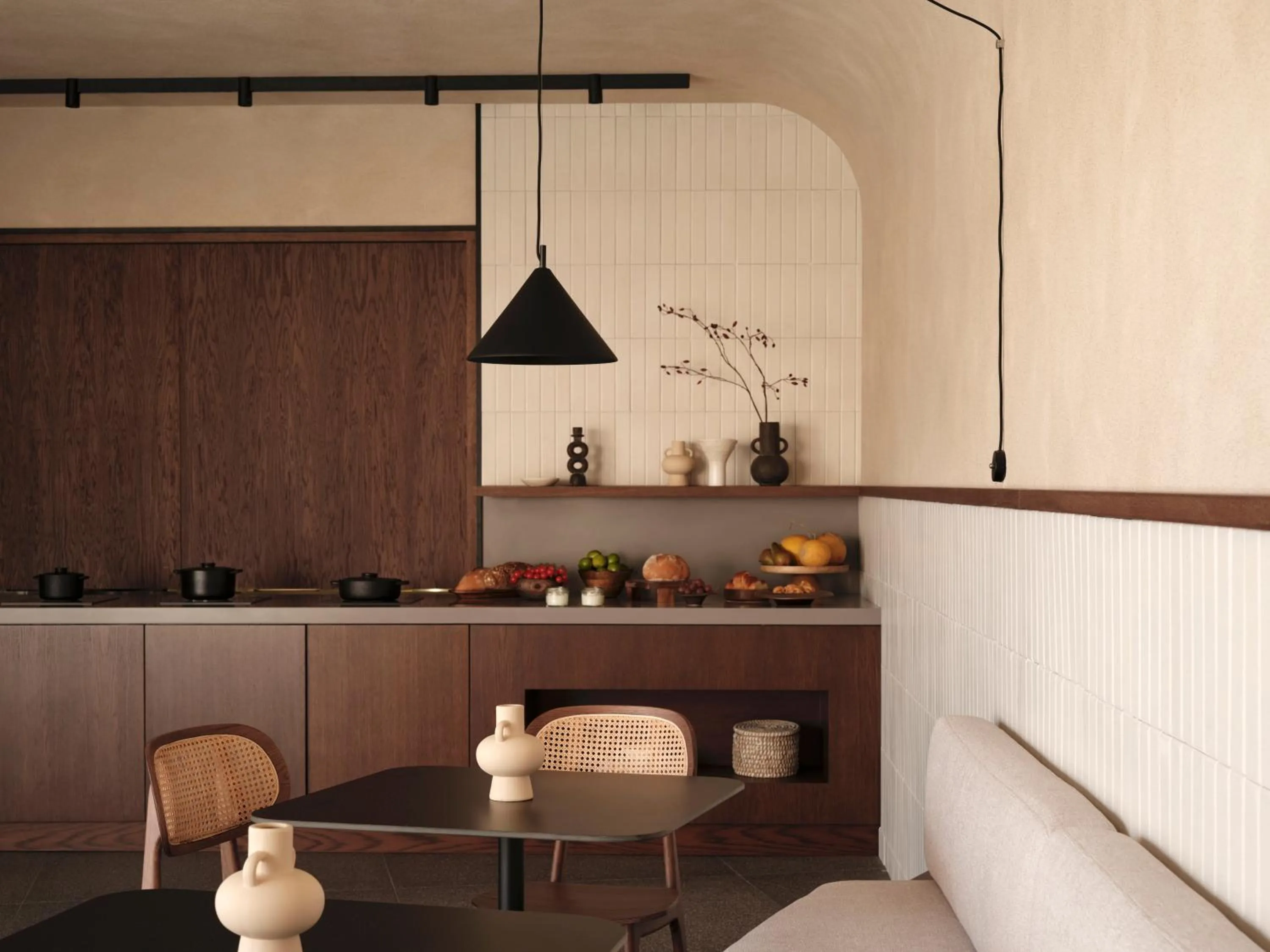 Restaurant/places to eat in Enarma Suites & Spa Wellness Retreat