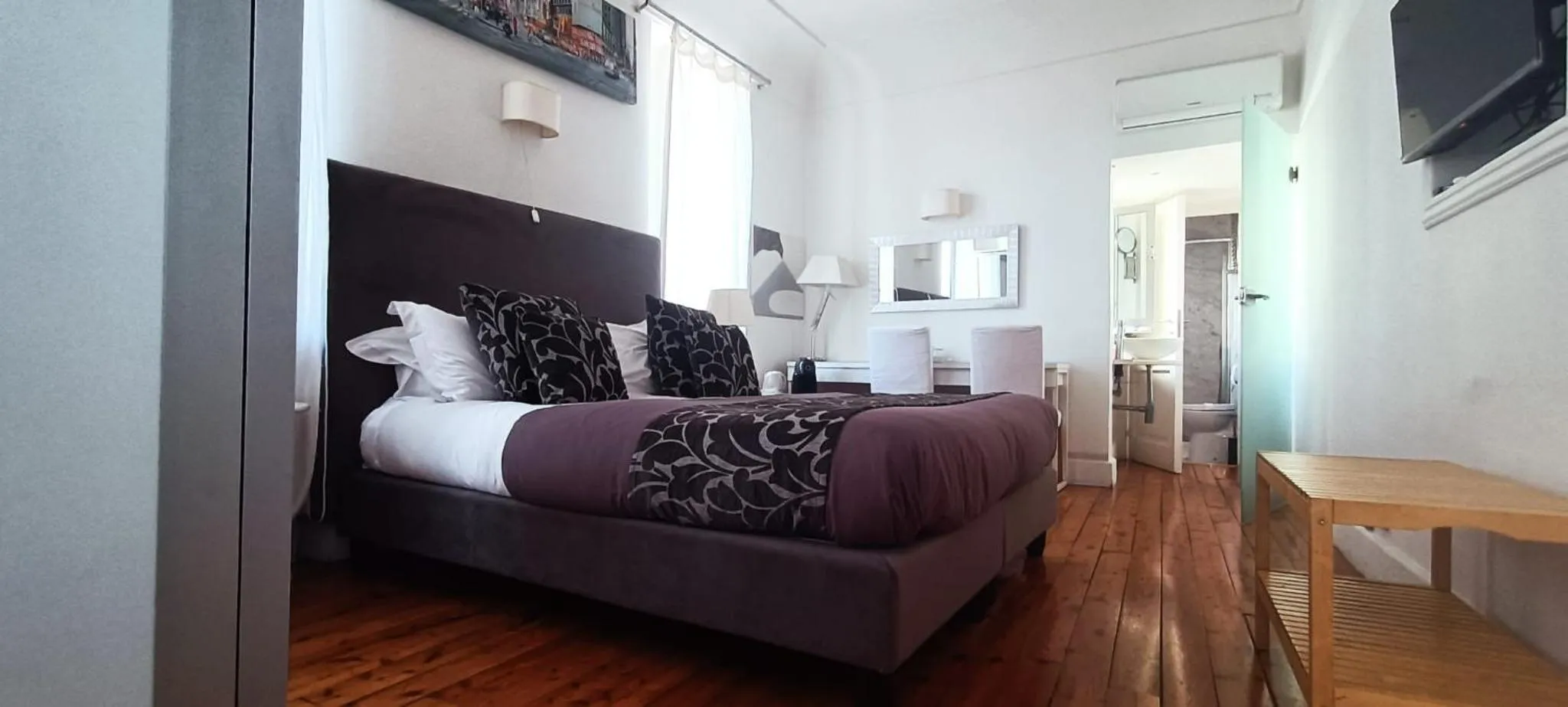 Photo of the whole room, Bed in Relais Piazza dei Martiri