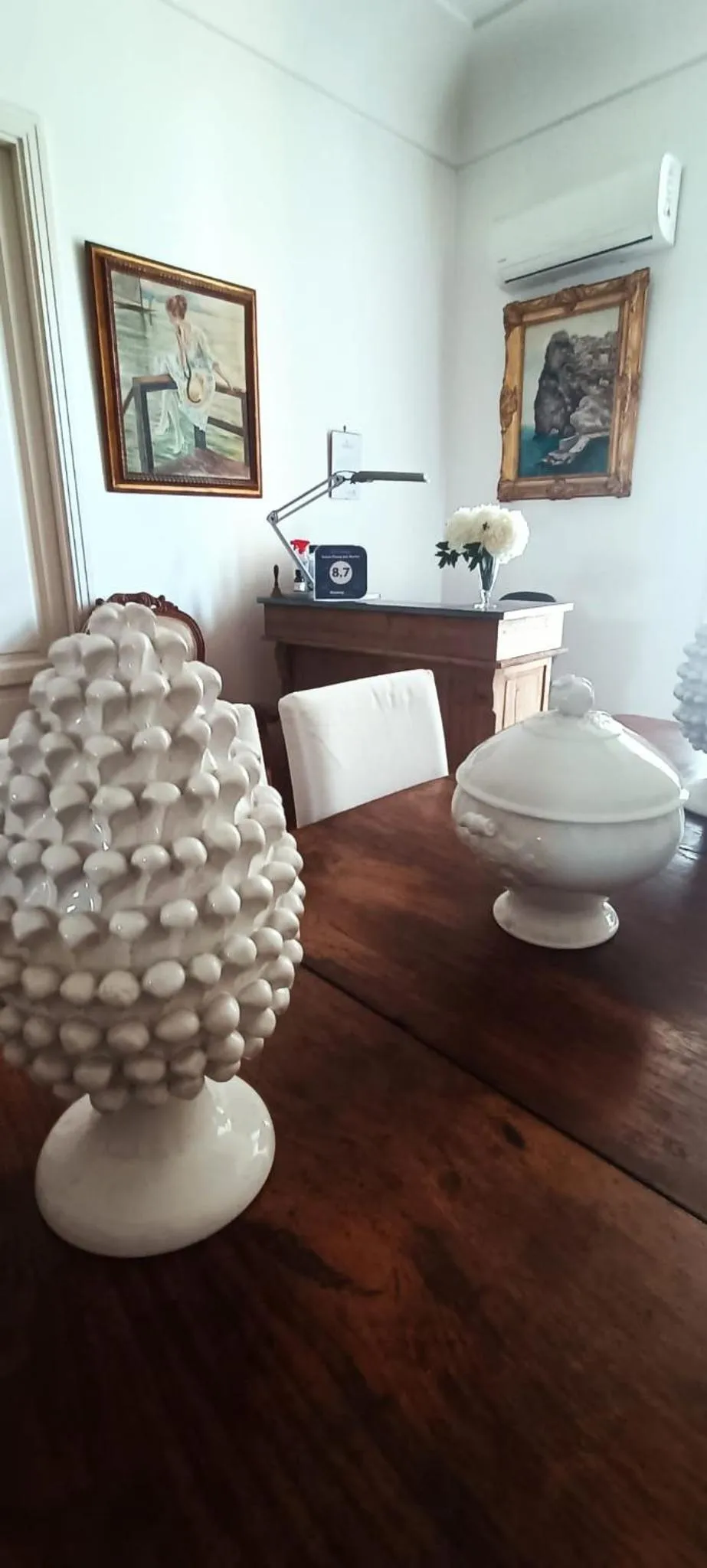 Lobby or reception in Relais Piazza dei Martiri