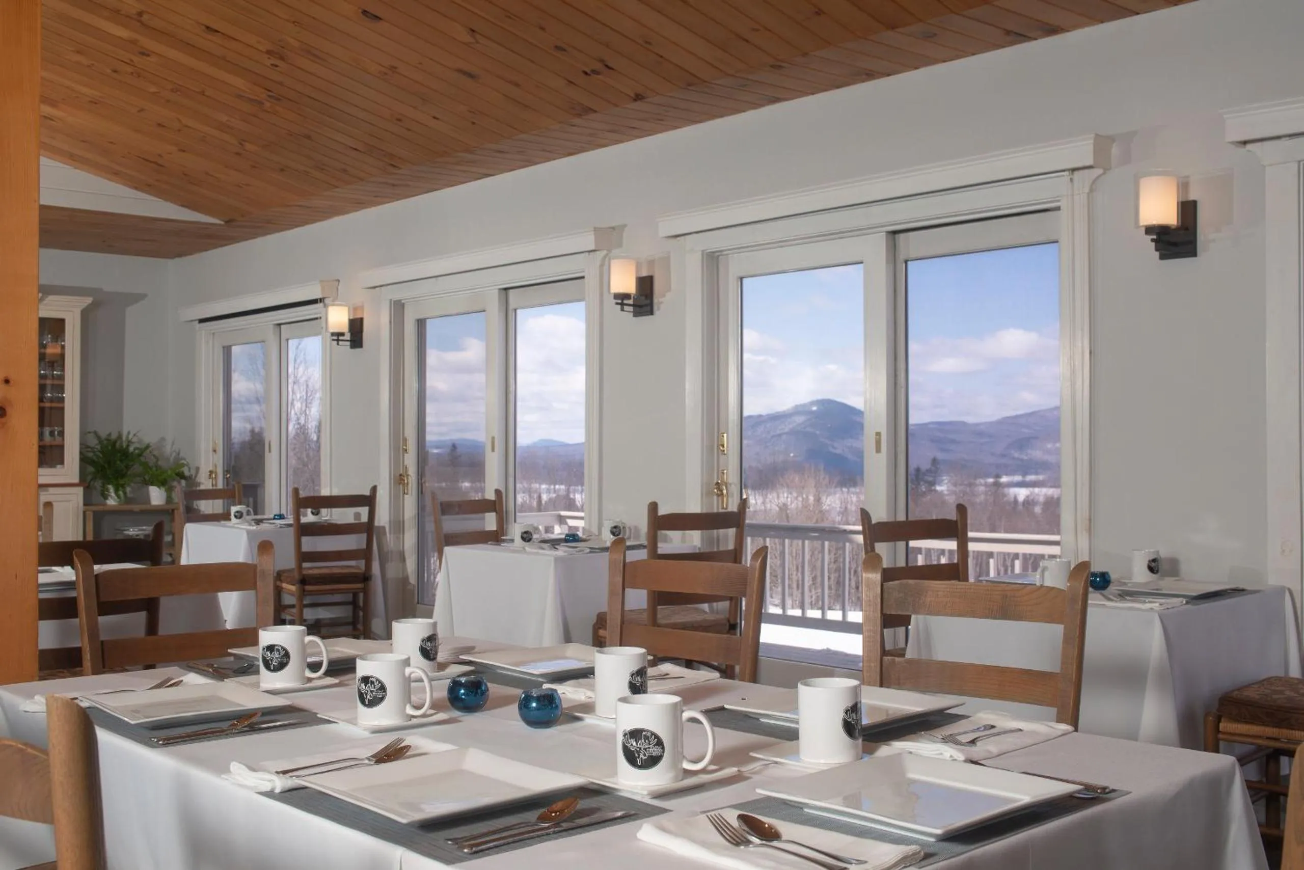 Restaurant/places to eat in The Lodge at Moosehead Lake