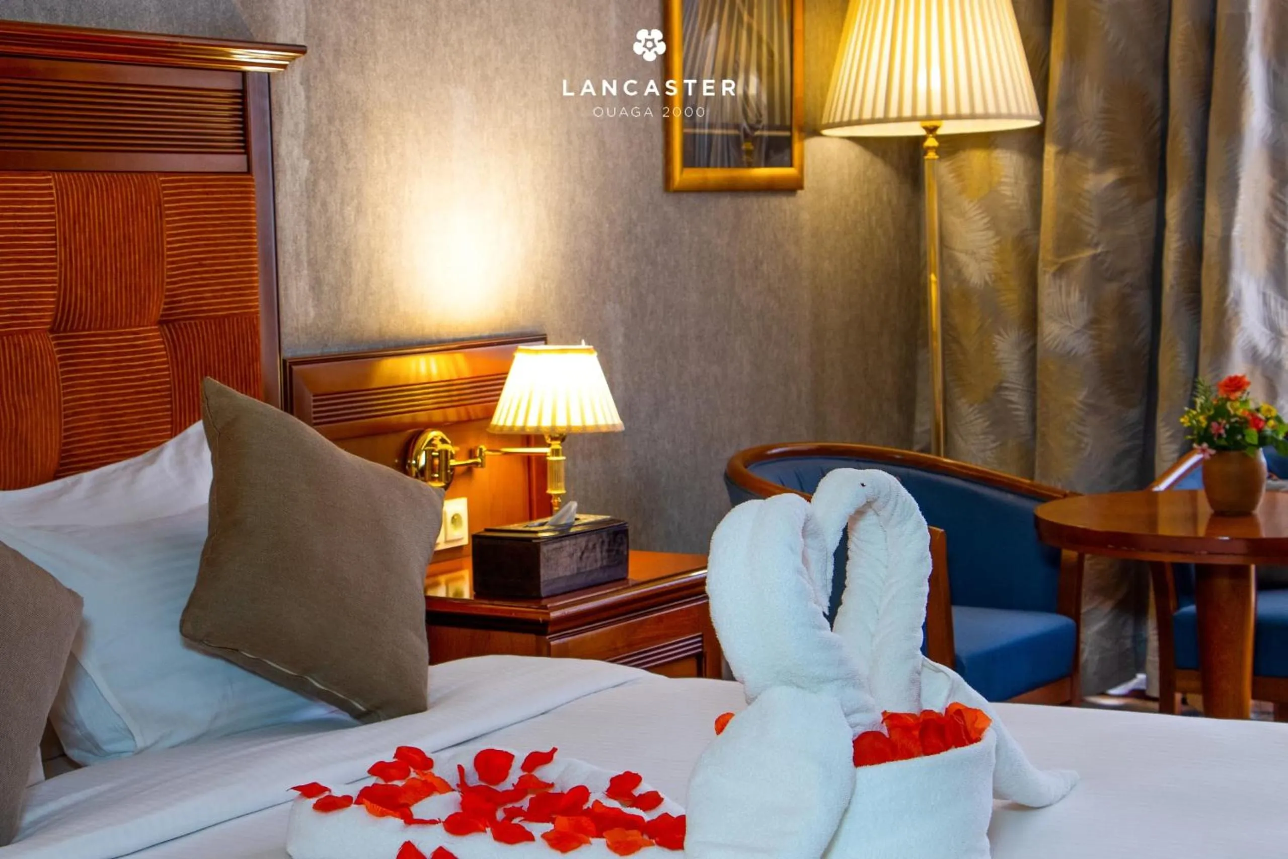 Bed in Lancaster Ouaga 2000