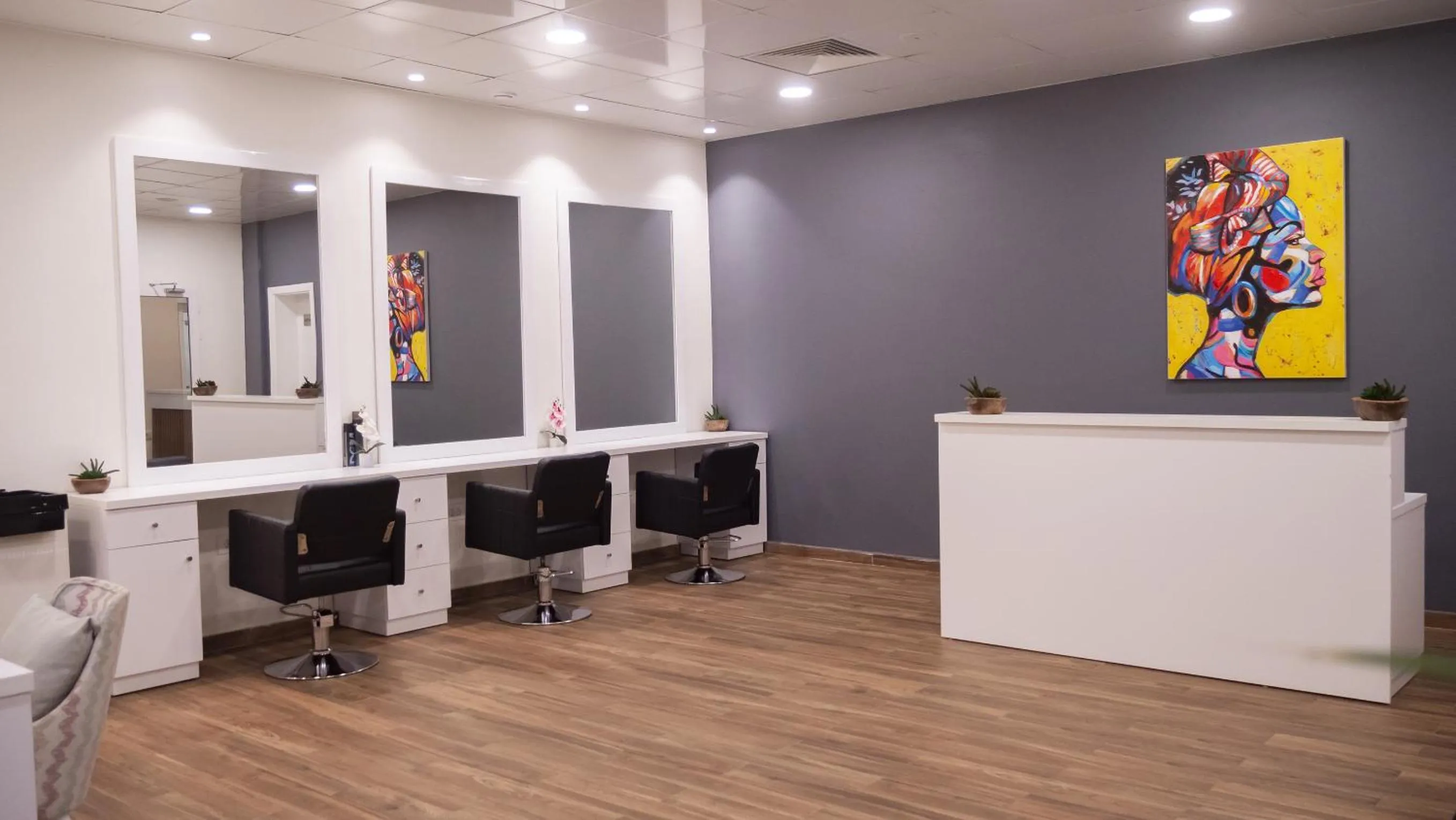 Spa and wellness centre/facilities in Lancaster Ouaga 2000