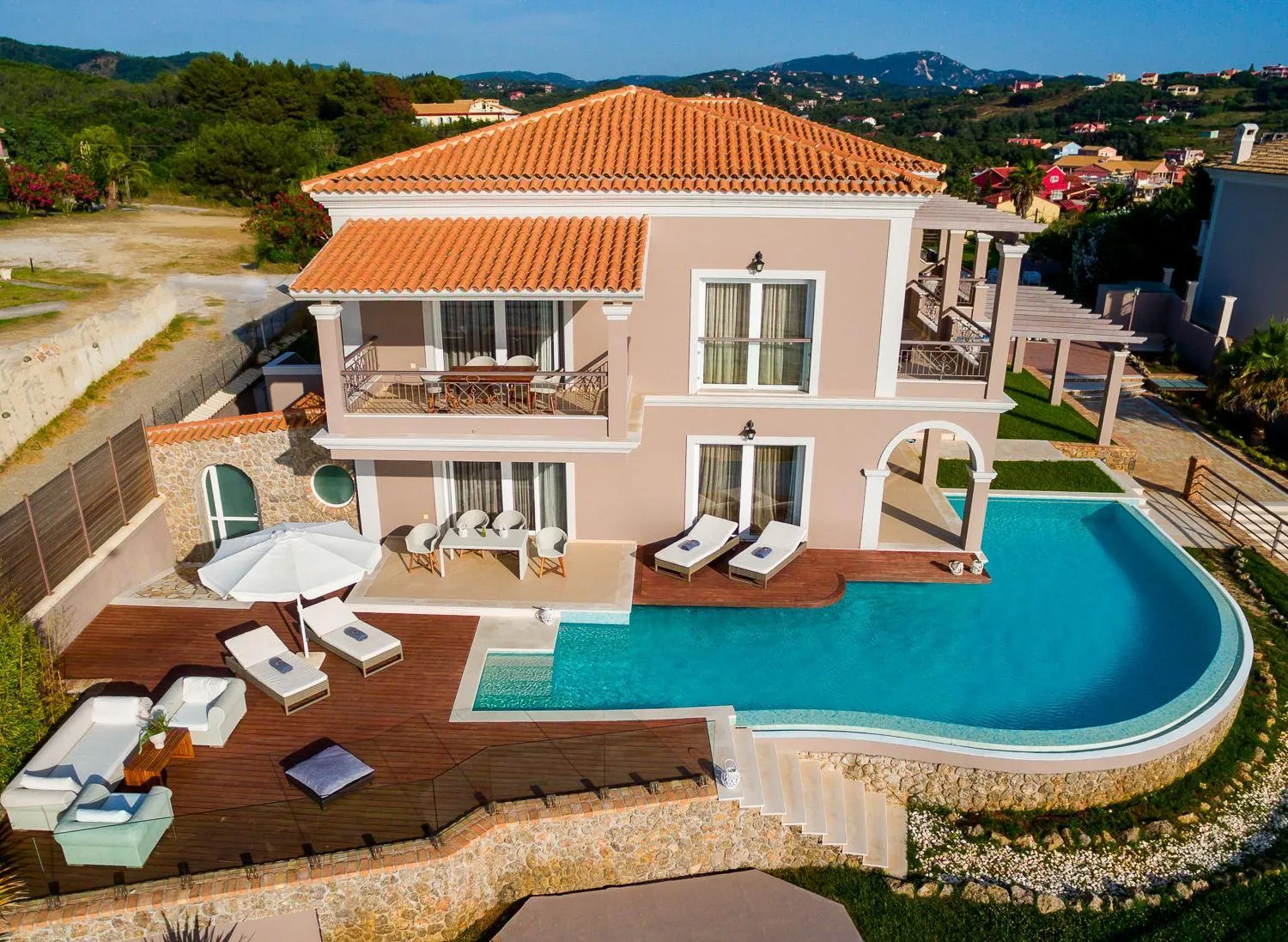 Property building in Pictures Suites