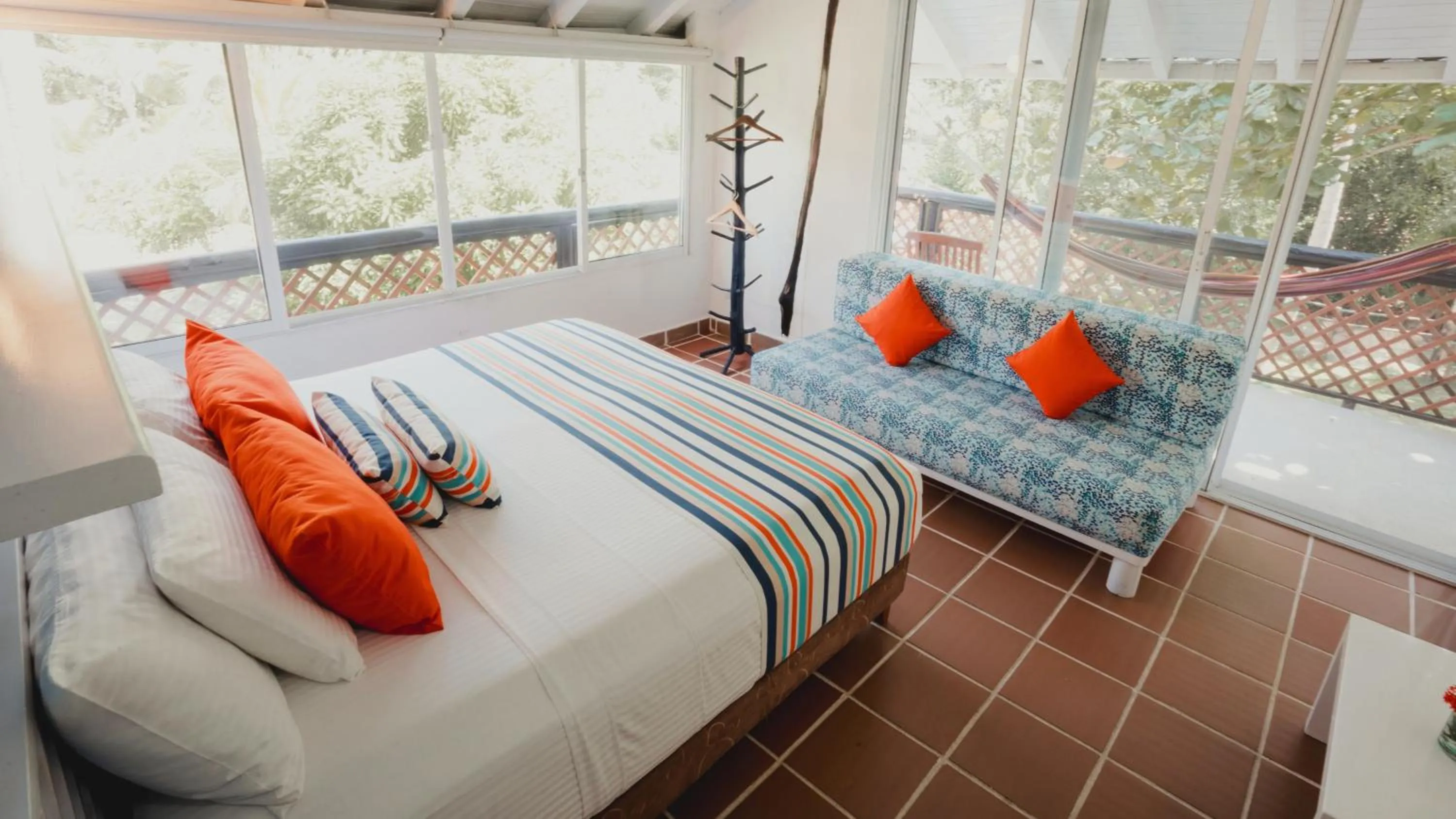 Bedroom, Bed in La Mar de Bien