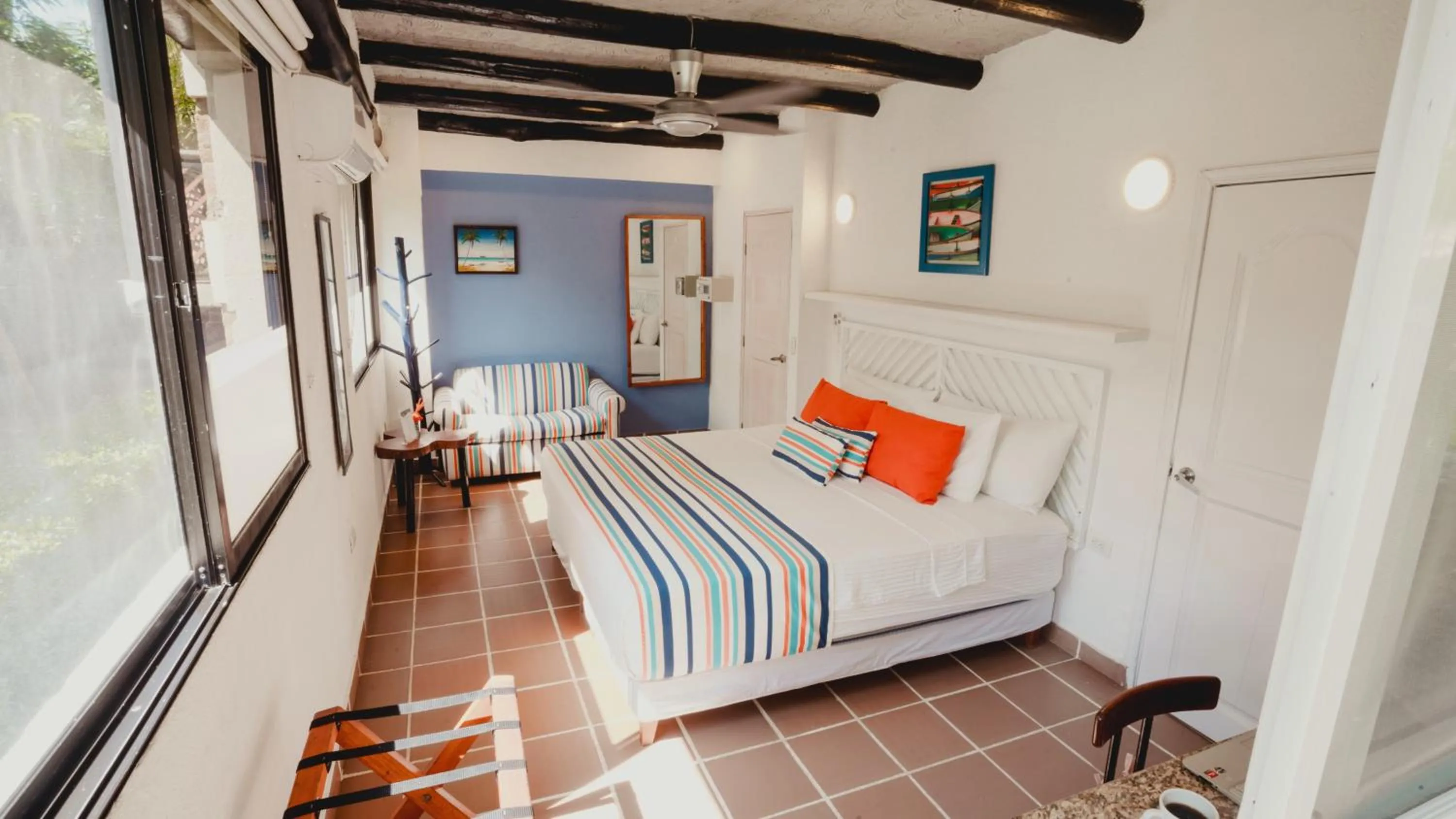 Bedroom, Bed in La Mar de Bien