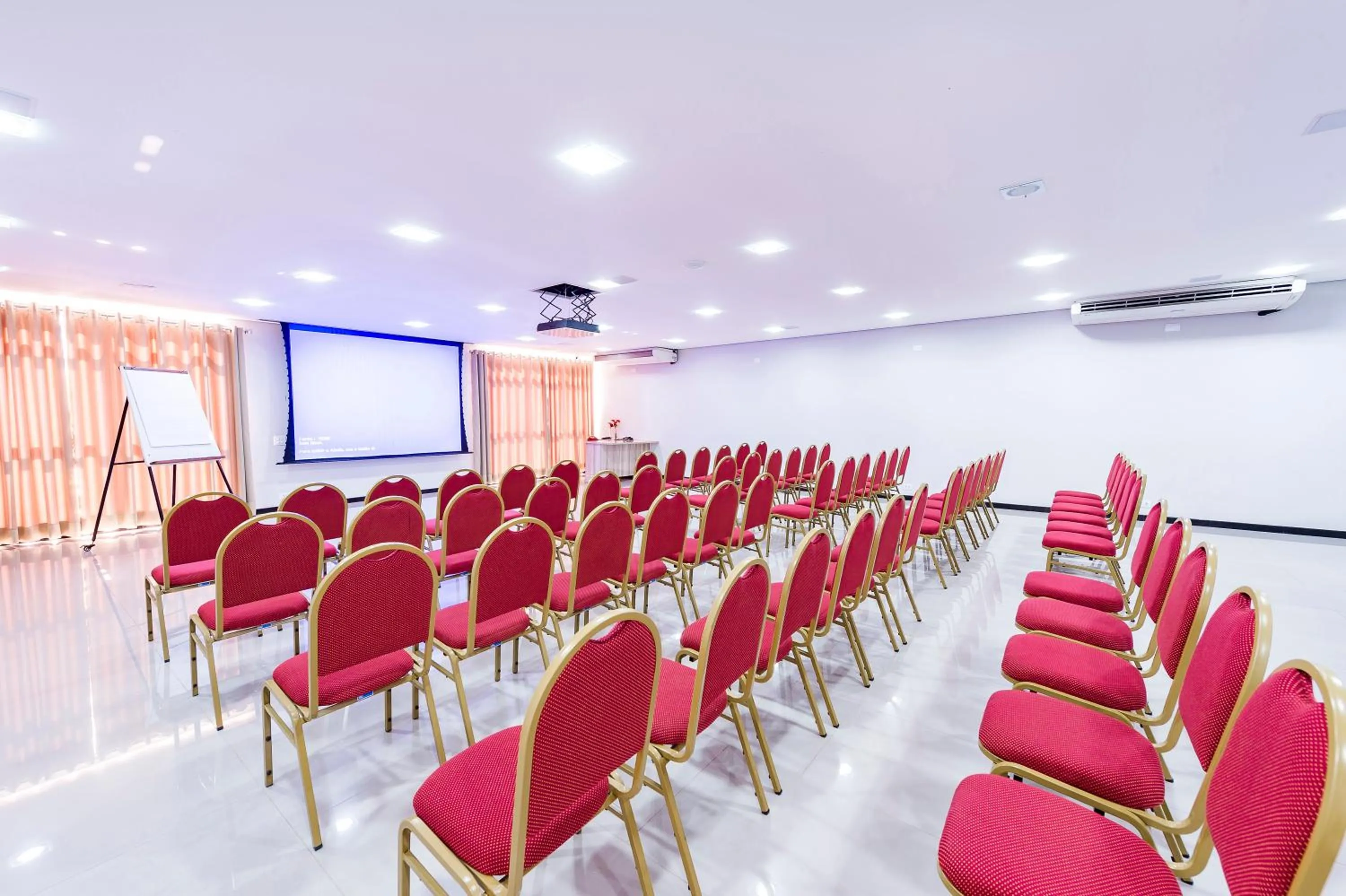 Banquet/Function facilities in Serata Hotel