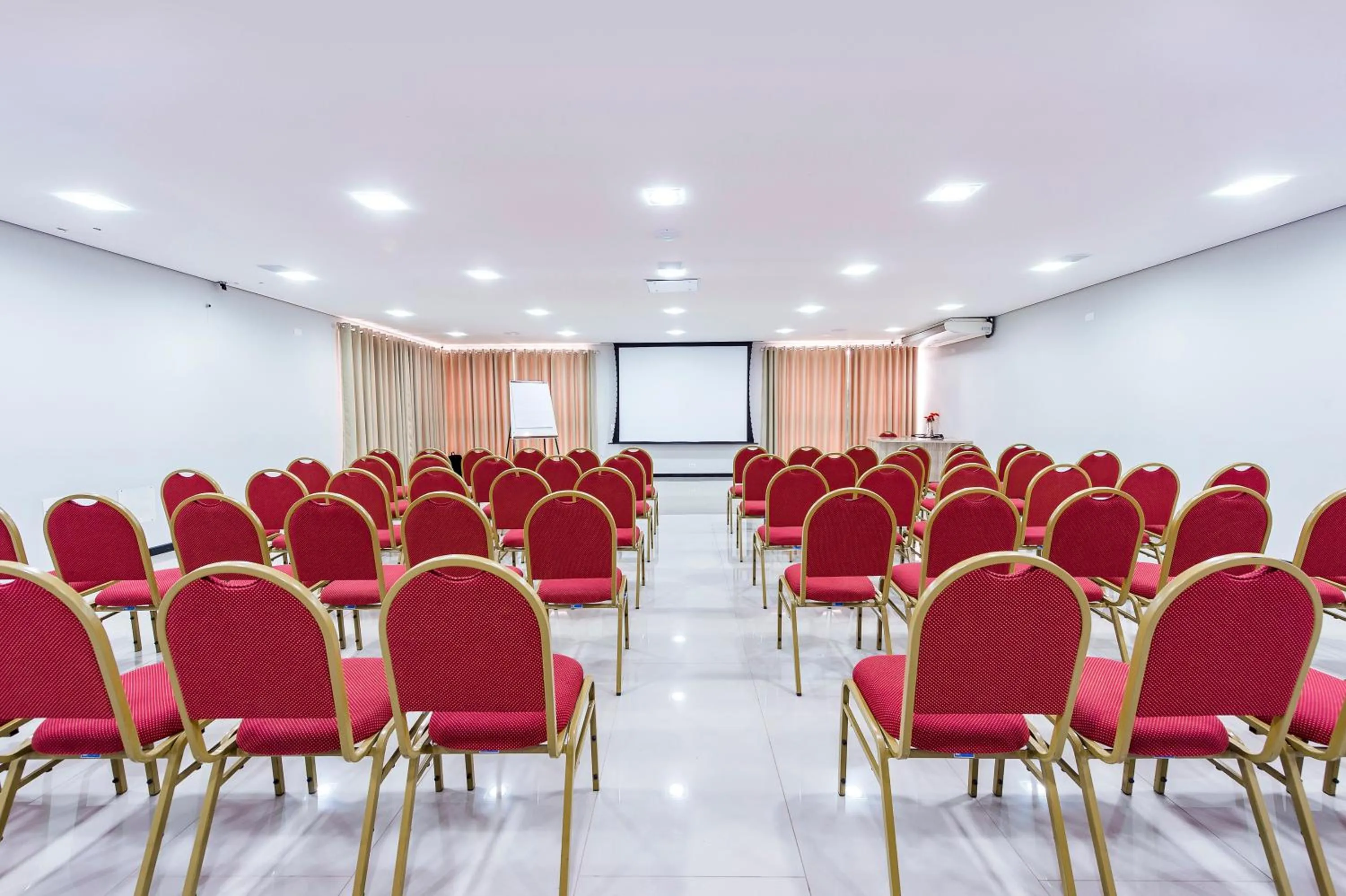 Banquet/Function facilities in Serata Hotel