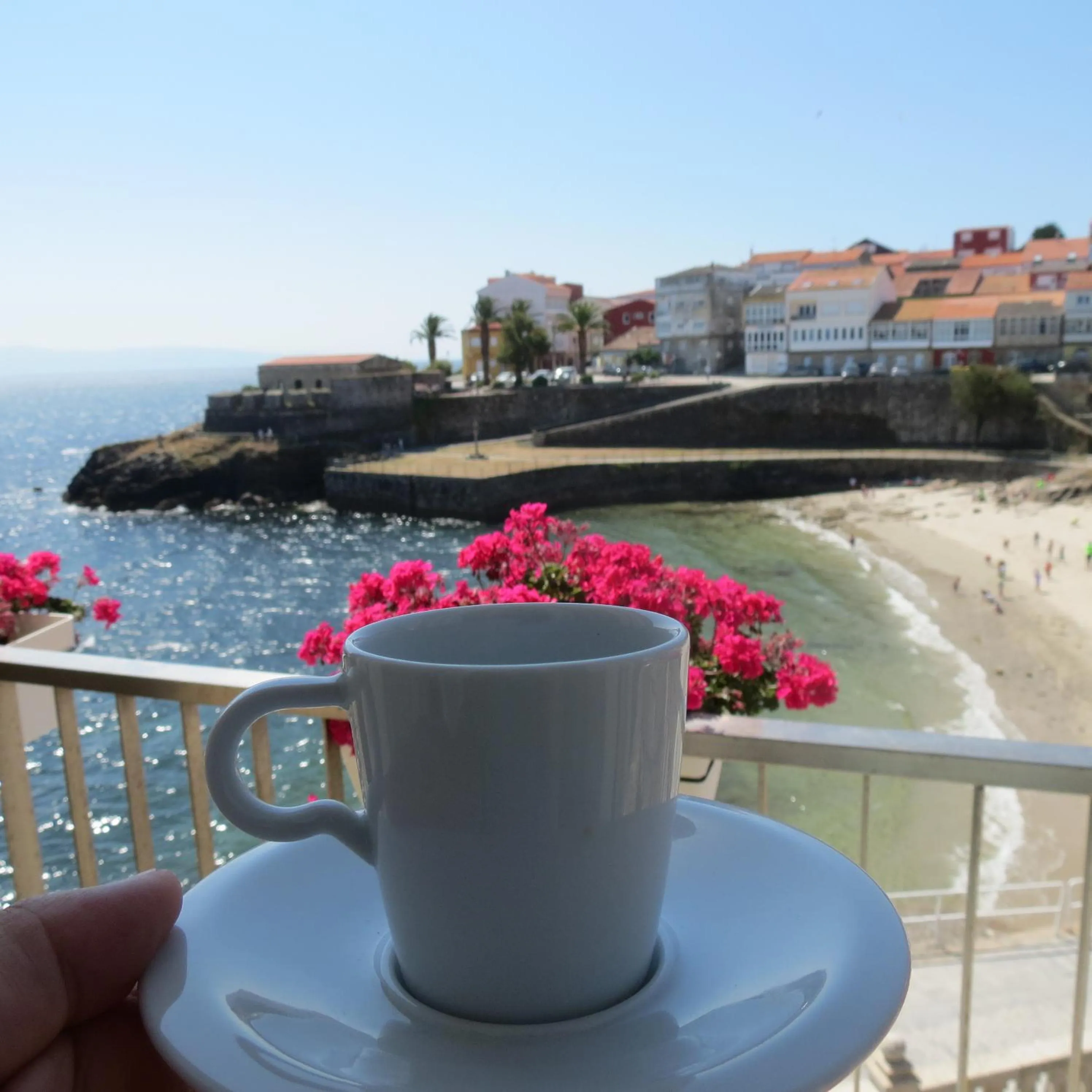Property building in Hotel Tematico Do Banco Azul