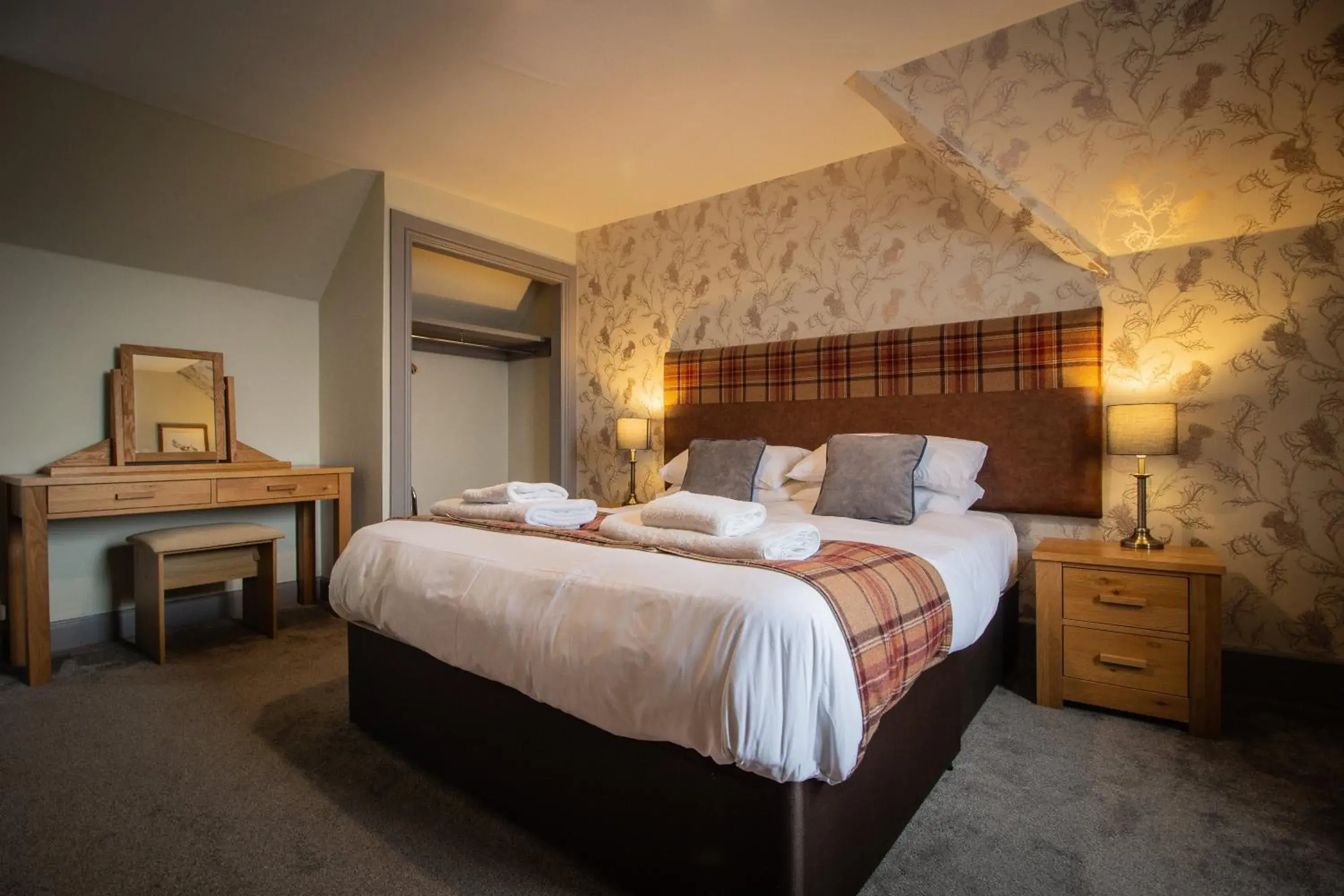 Double Room with Loch View in Inn at Port nan Gael Double Room with Loch View in Inn at Port nan Gael