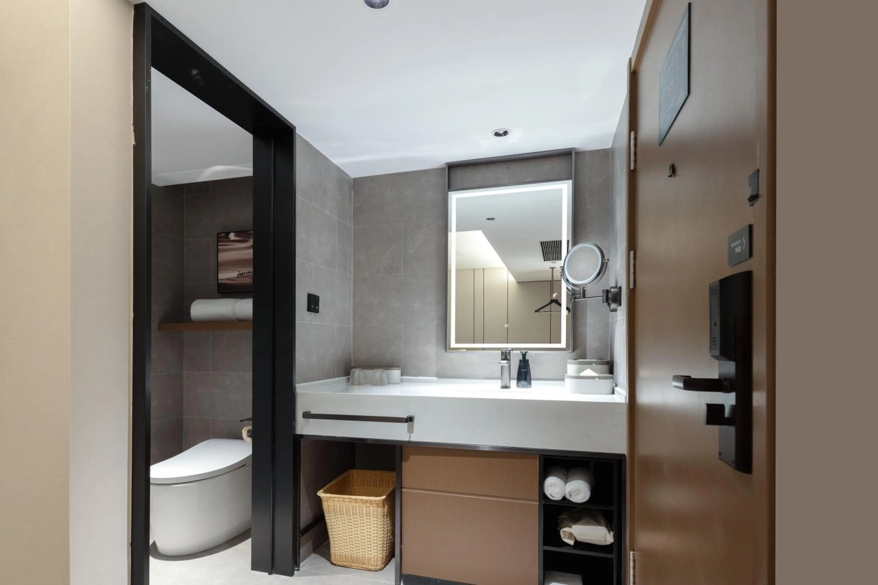 Shower in Atour Hotel People's Square Metro Station Shanghai